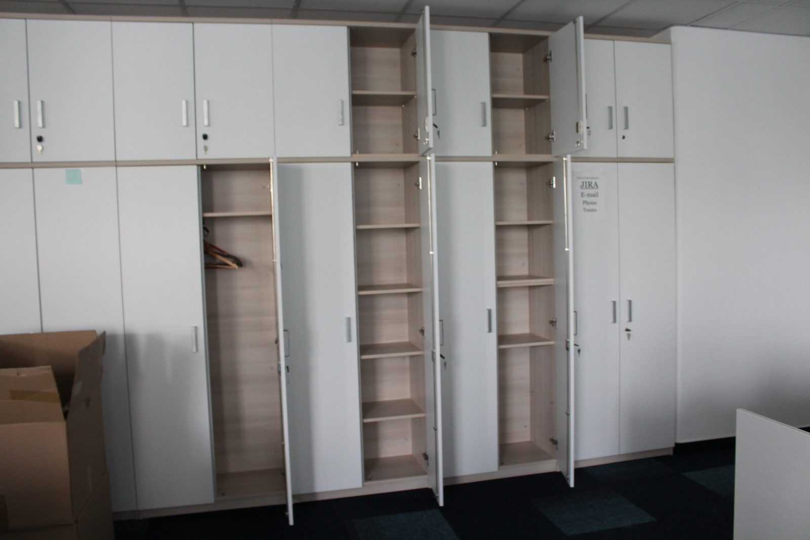 Polcos és gardrób szekrények 4