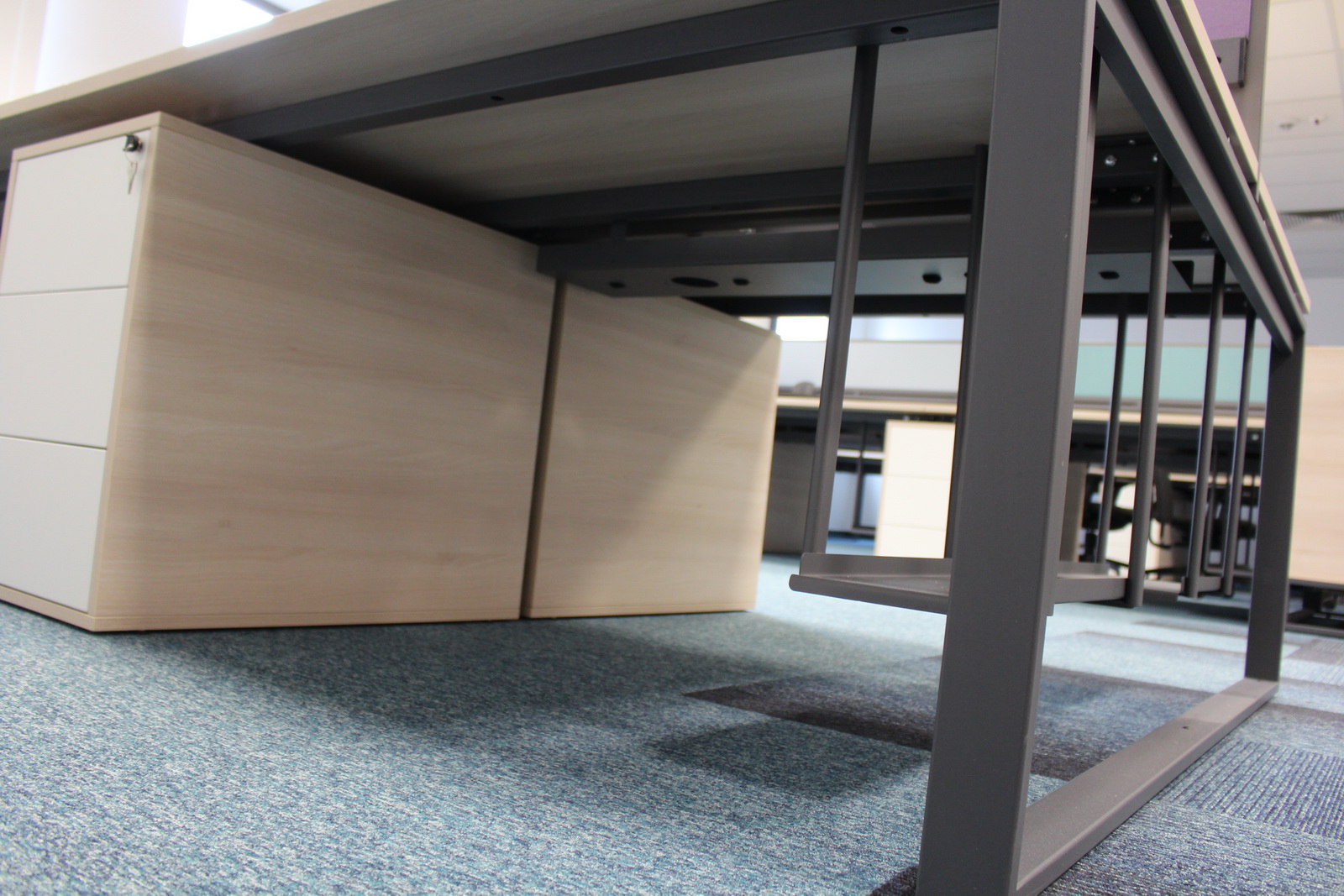 6 fős bench asztal 7