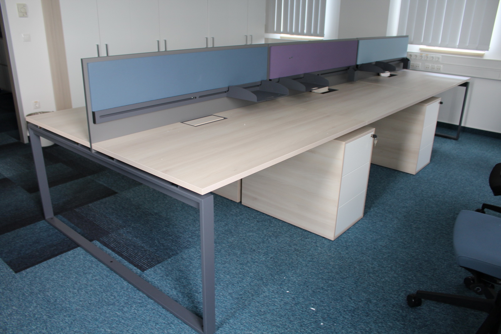 6 fős bench asztal 9