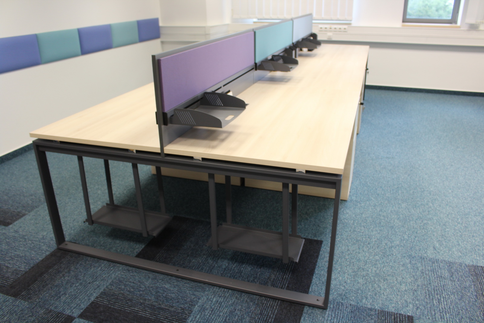 6 fős bench asztal 3