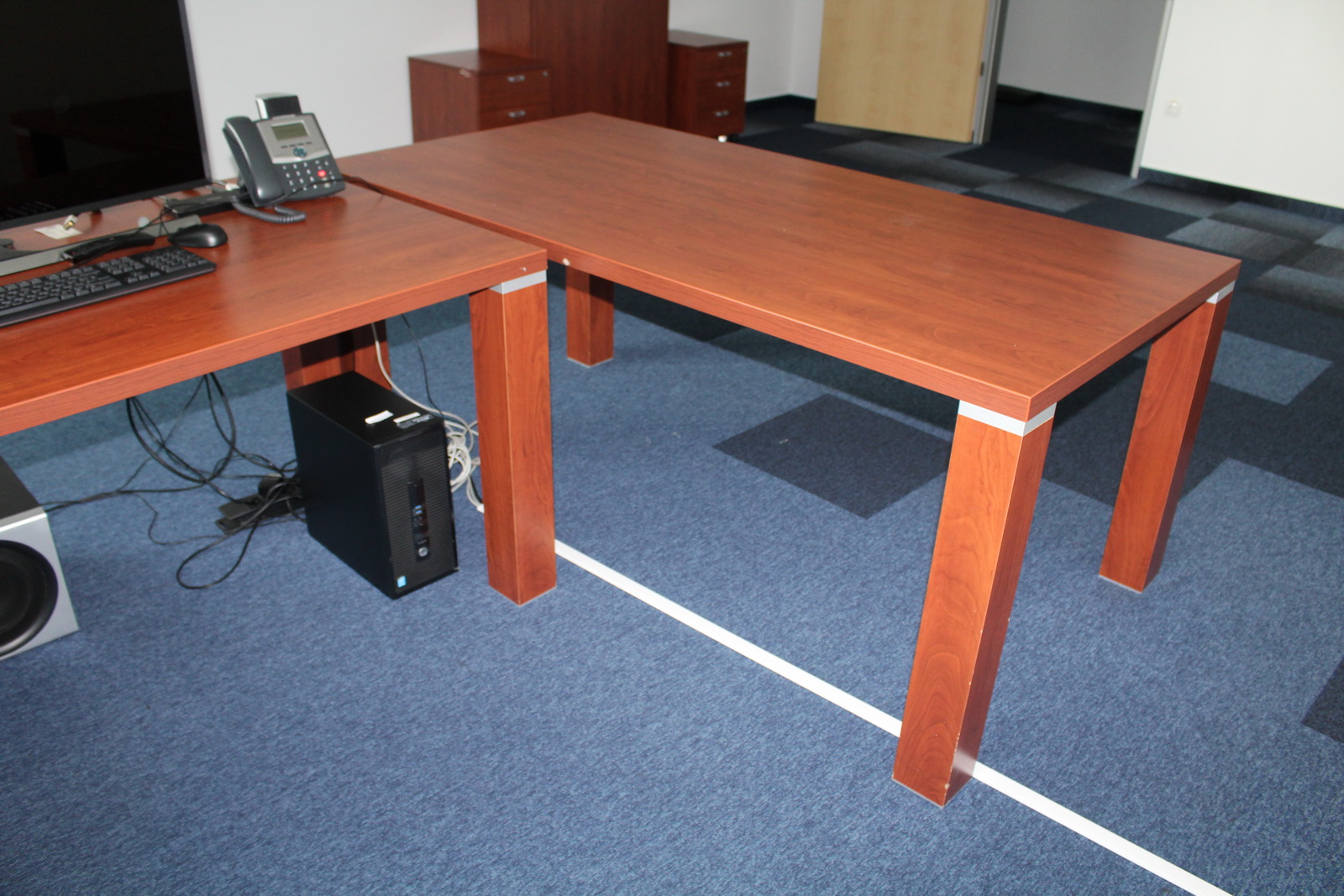 Vegyes irodabútor 4