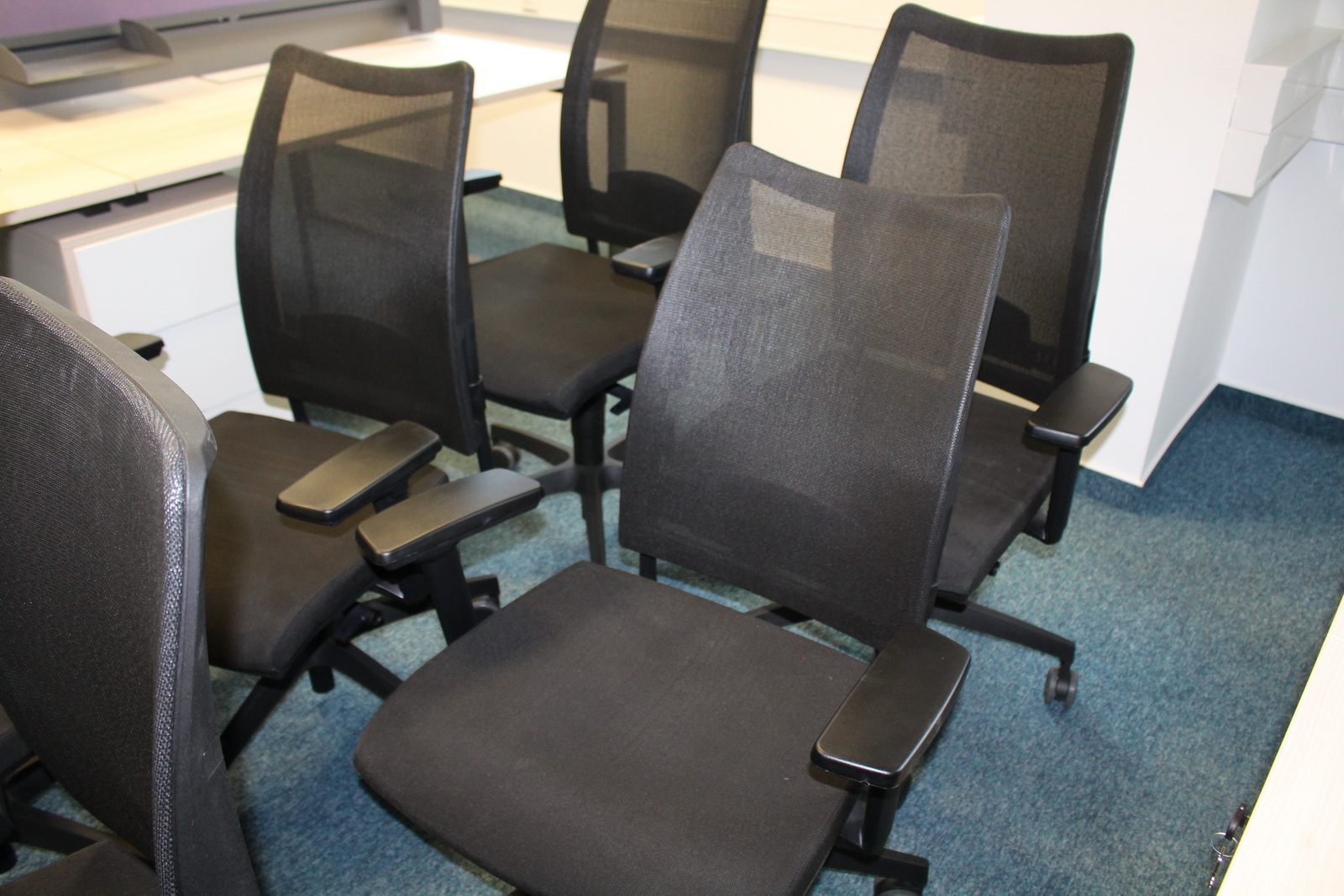 Görgős szék (LUXY) 3