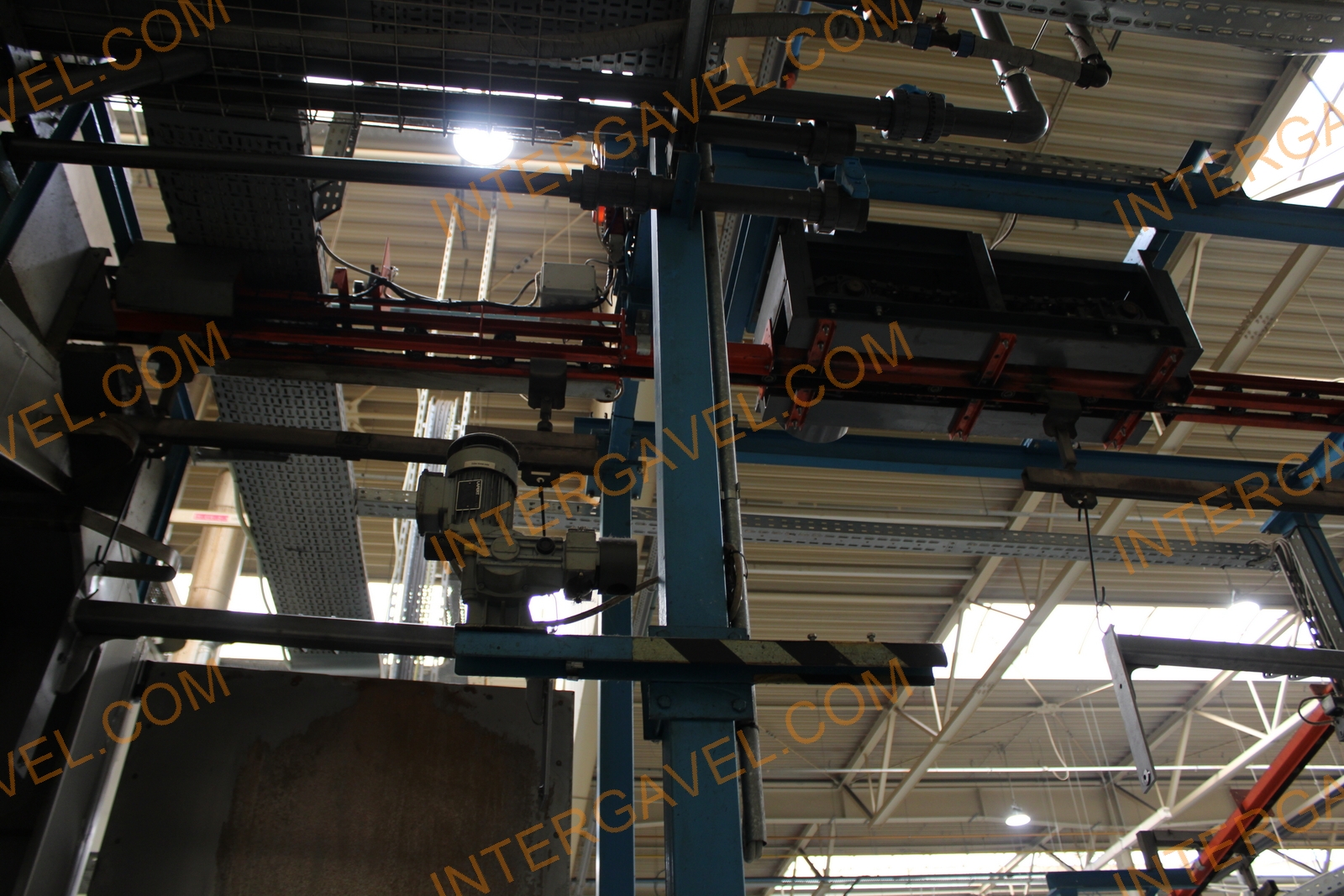 Porfestő és felületkezelő gépsor 21