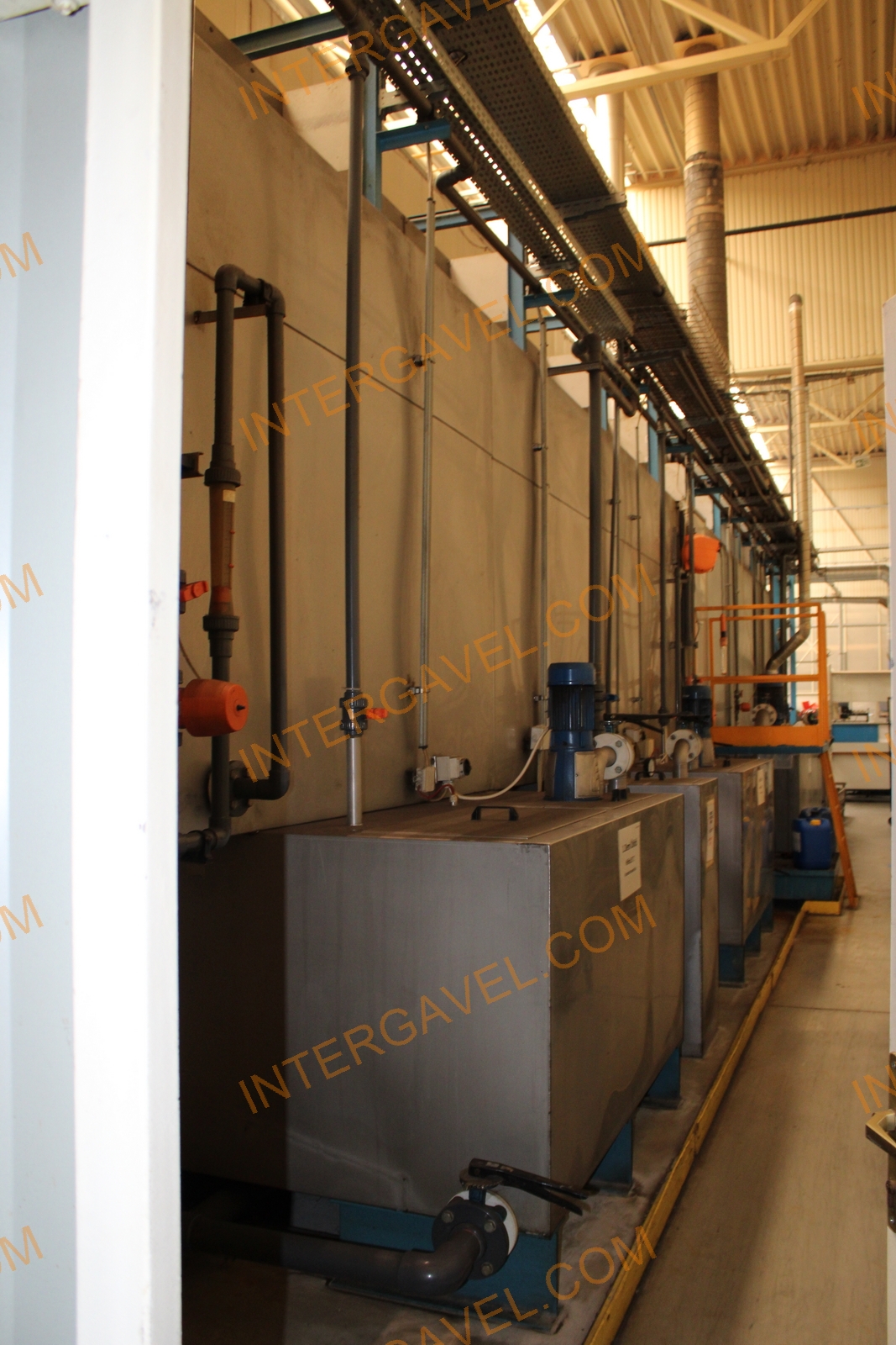 Porfestő és felületkezelő gépsor 34