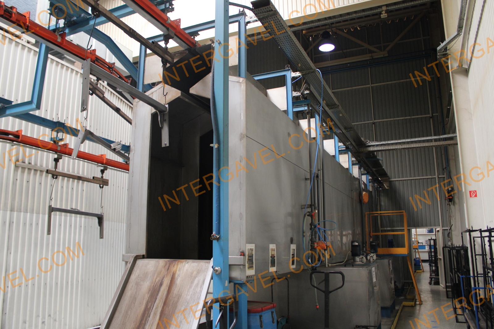 Porfestő és felületkezelő gépsor 39