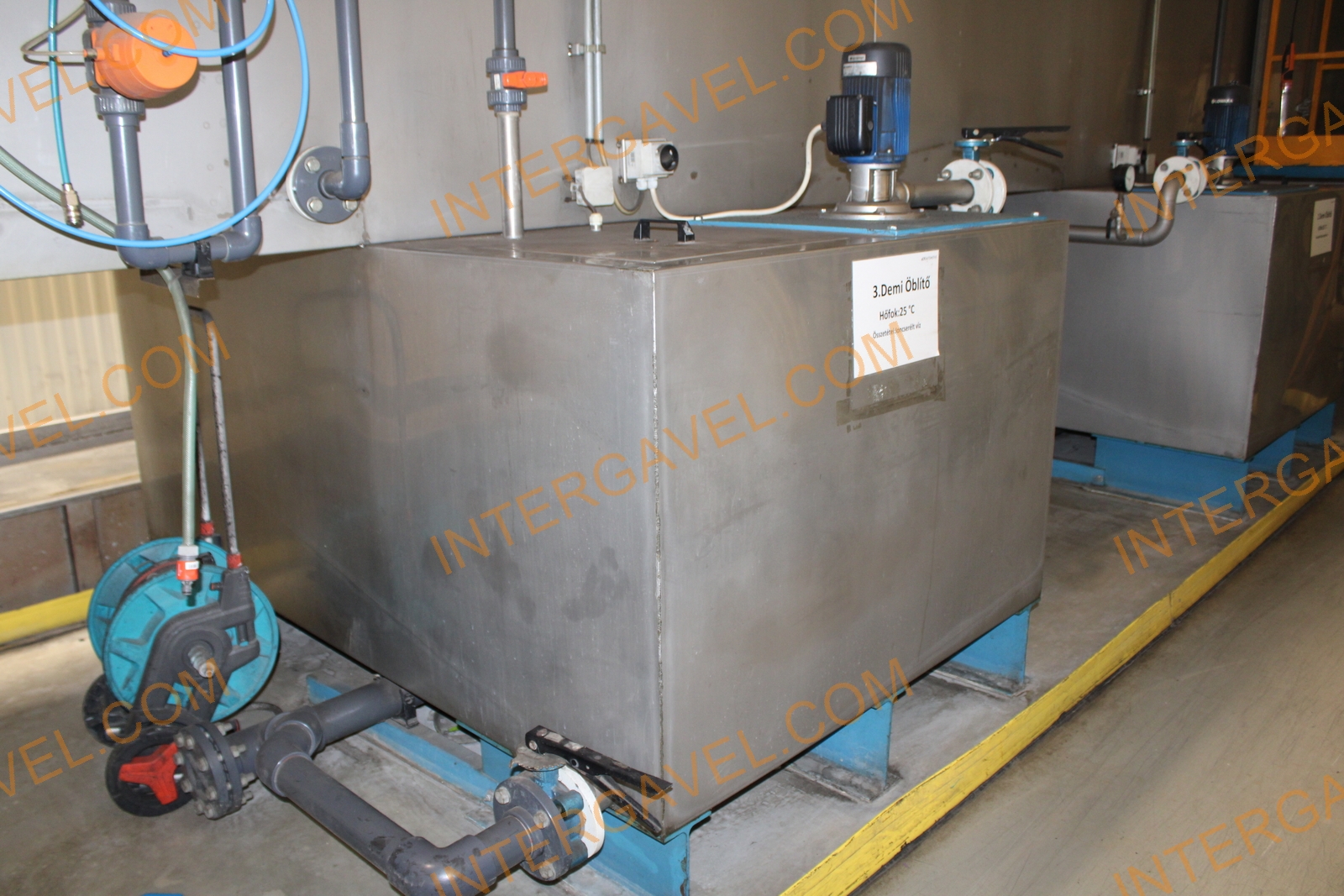 Porfestő és felületkezelő gépsor 42