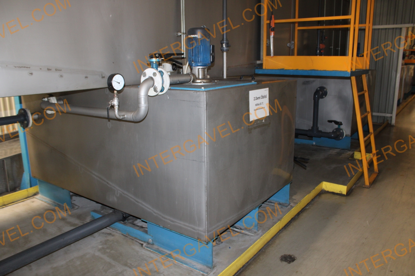 Porfestő és felületkezelő gépsor 43