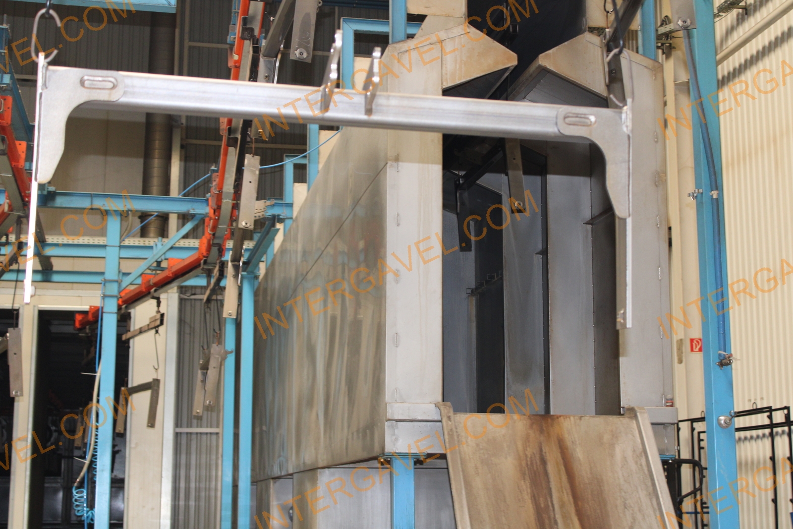 Porfestő és felületkezelő gépsor 51