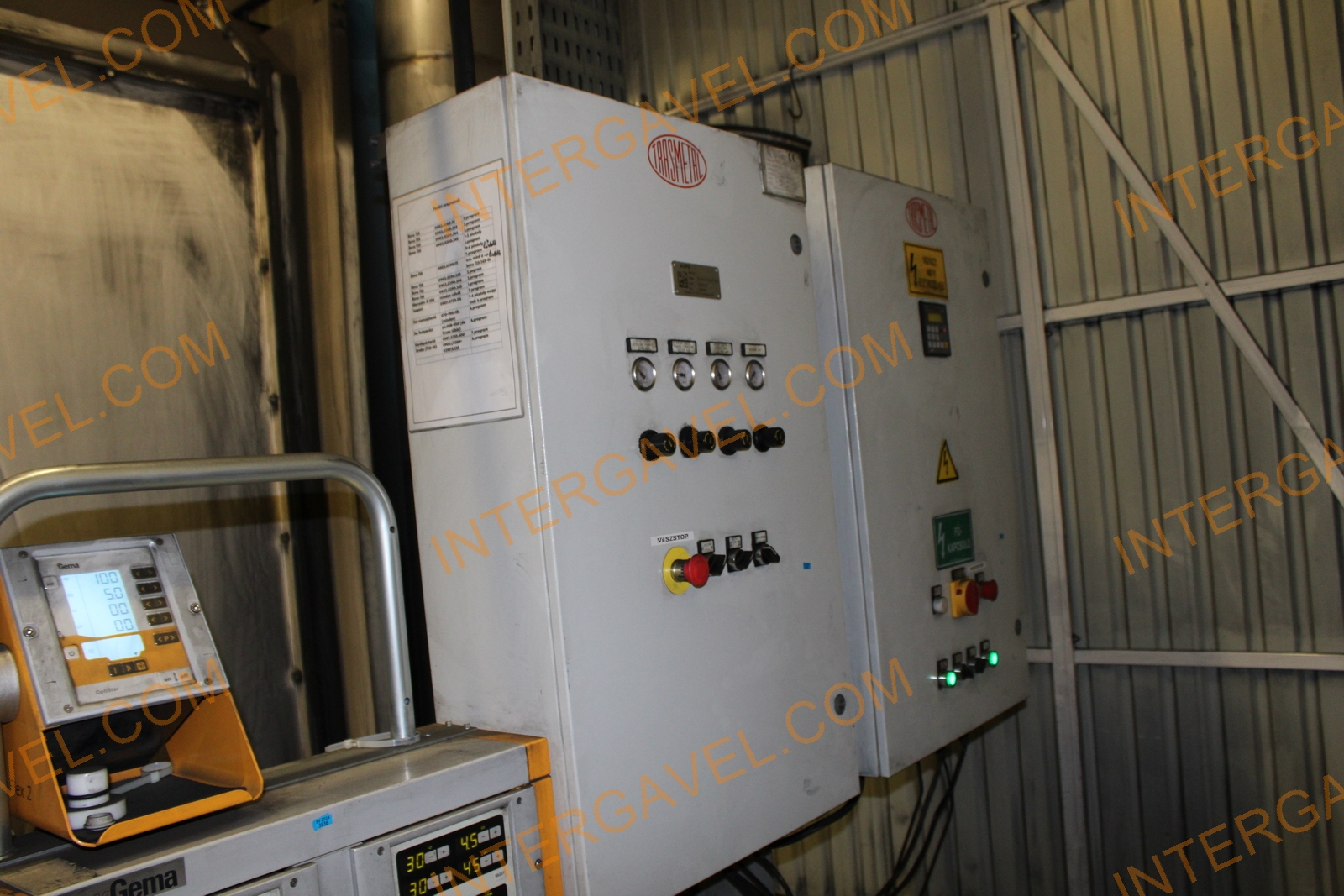 Porfestő és felületkezelő gépsor 76