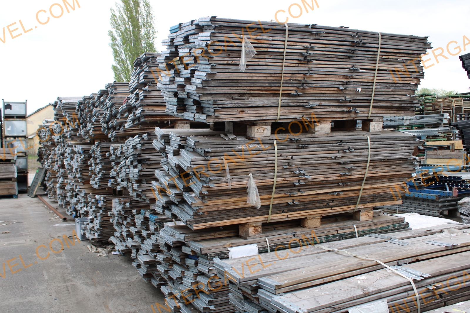 Raklapmagasító keret 2