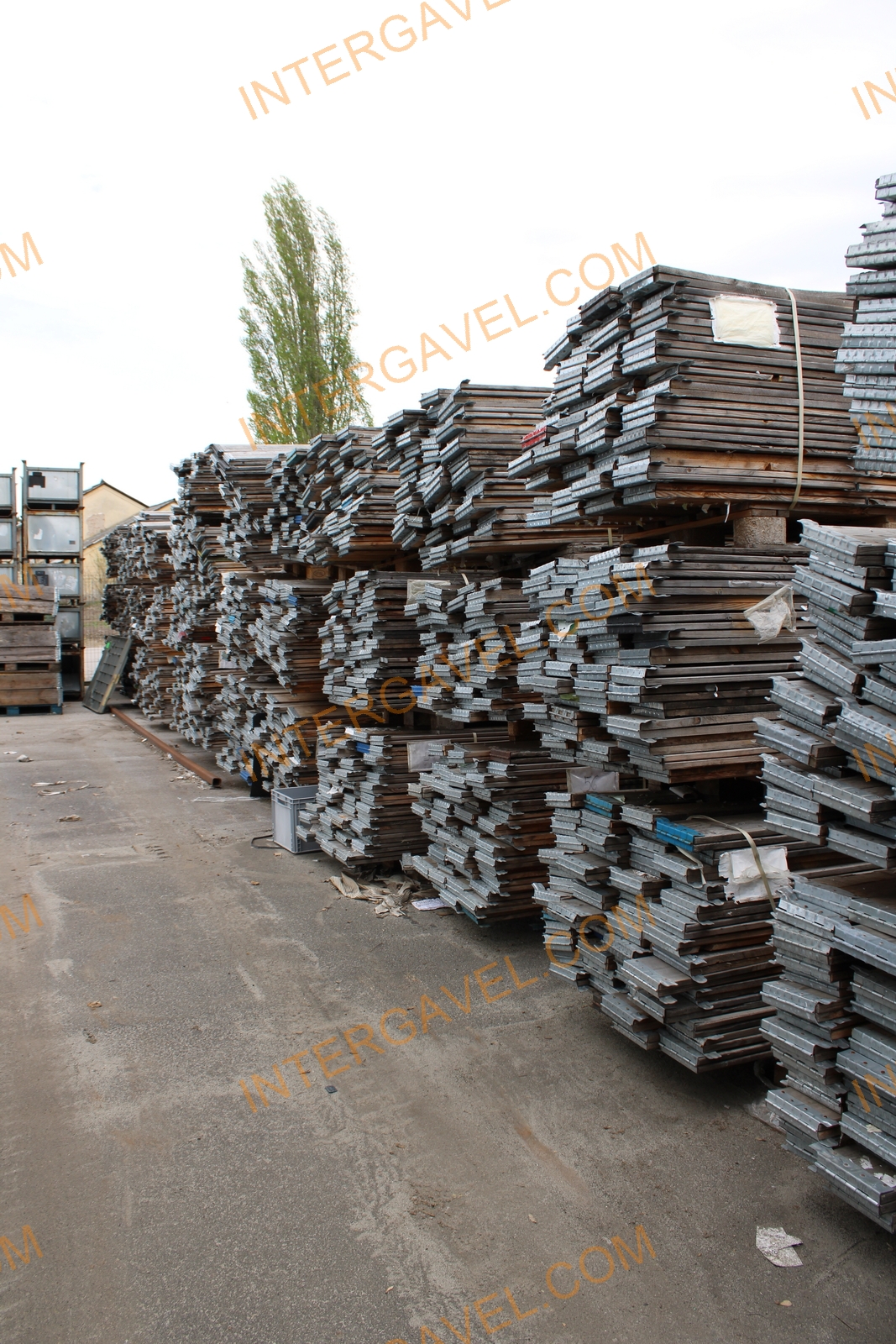 Raklapmagasító keret 5