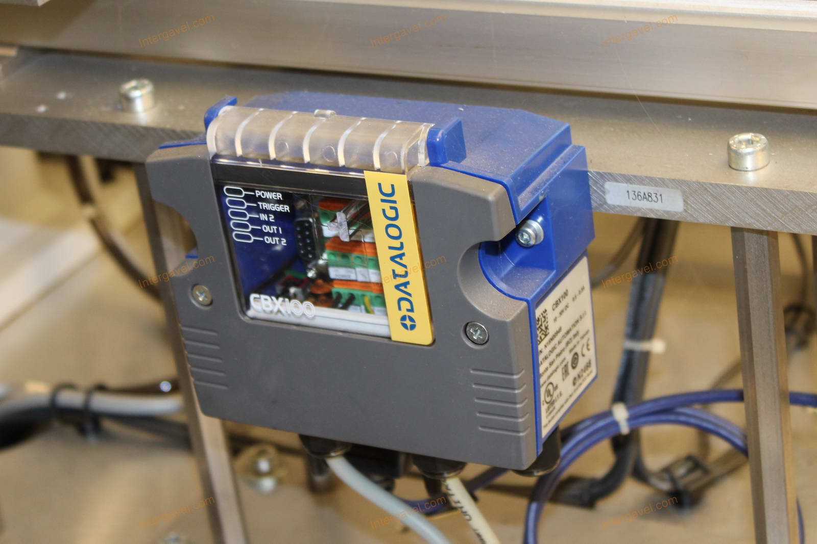 Bontott szerelő munkahely TS 60-as Stäubli robottal 9