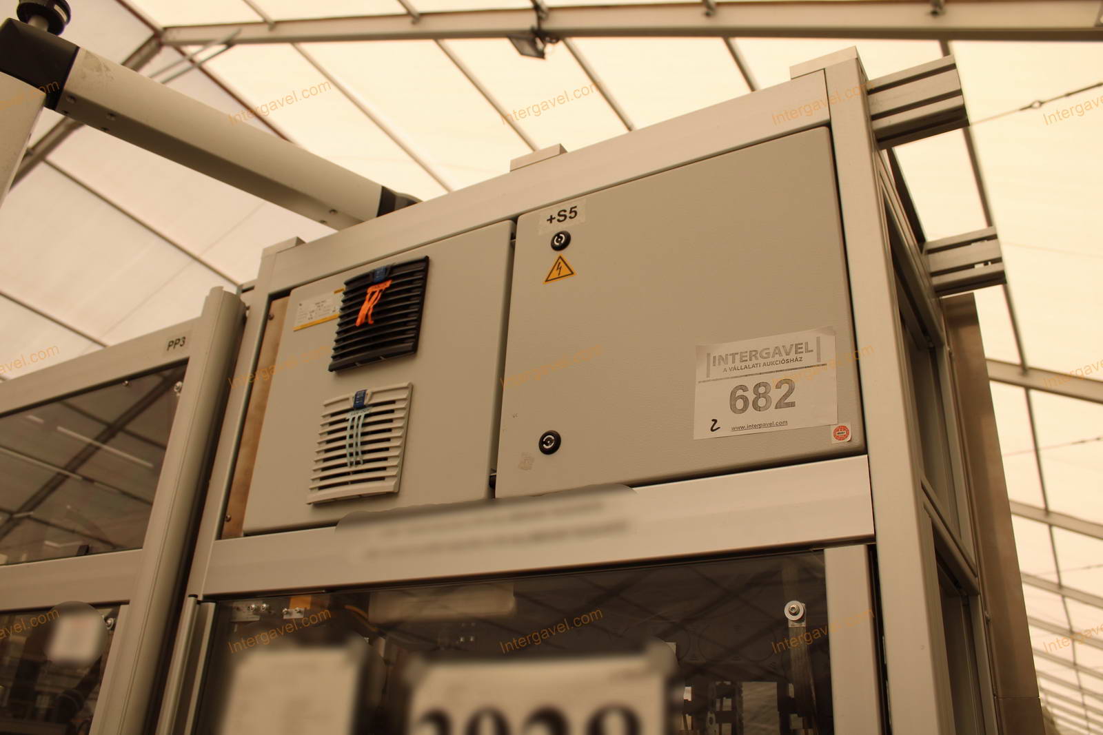 Bontott szerelő munkahely TS 60-as Stäubli robottal 18