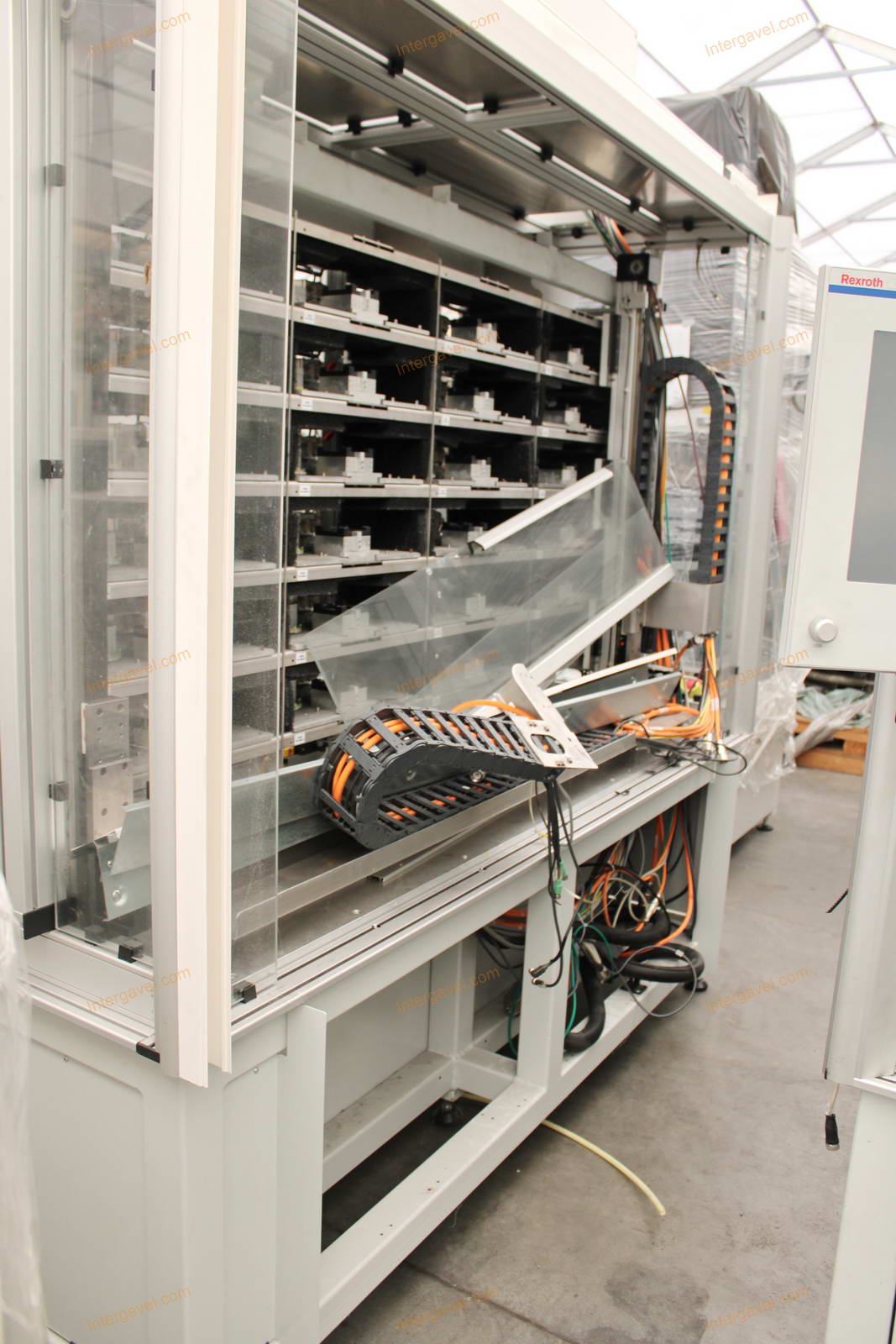 Bontott szerelő munkahely TS 60-as Stäubli robottal 26