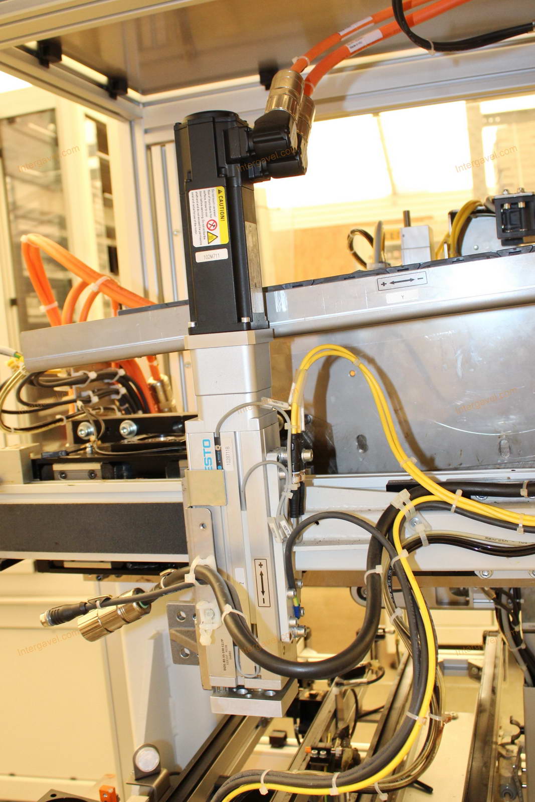 Bontott szerelő munkahely 6