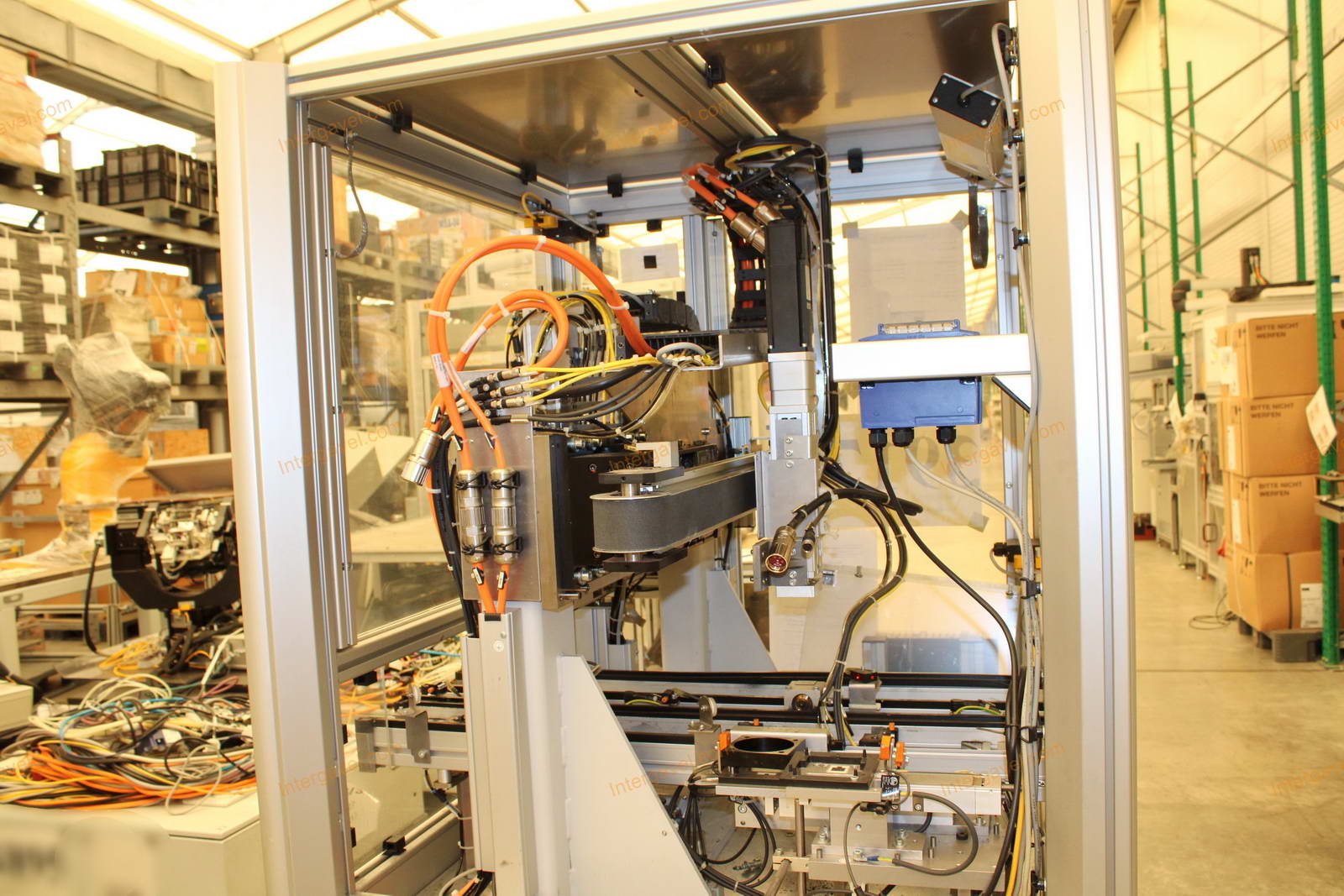 Bontott szerelő munkahely 8