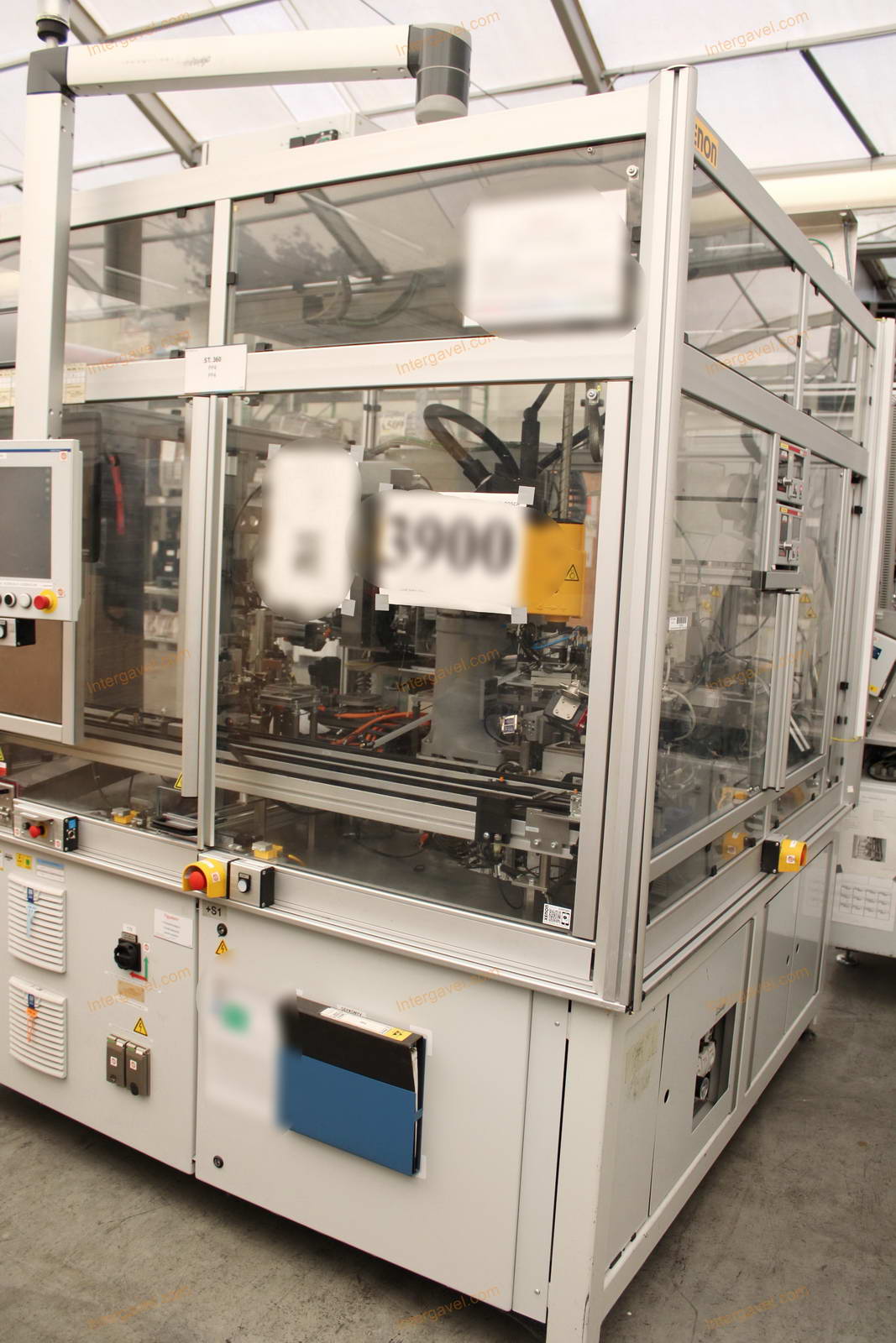 Bontott szerelő munkahely TS 60-as Stäubli robottal 3