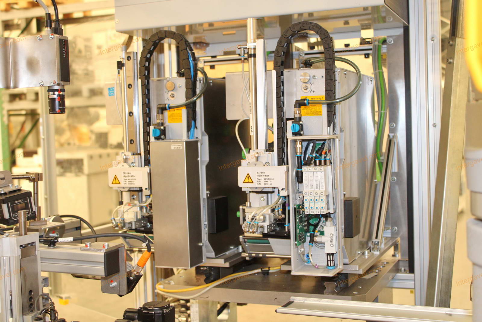 Bontott szerelő munkahely TS 60-as Stäubli robottal 18