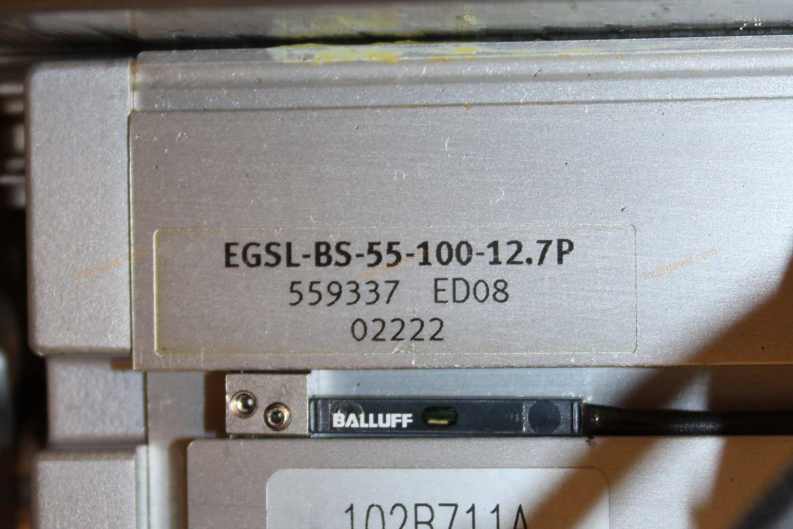 Bontott szerelő munkahely 5