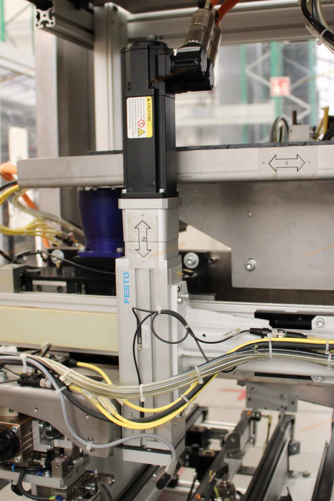 Bontott szerelő munkahely 7