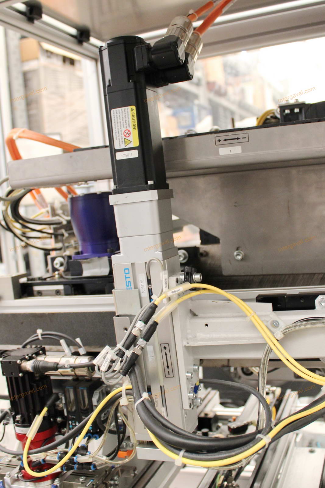 Bontott szerelő munkahely 6