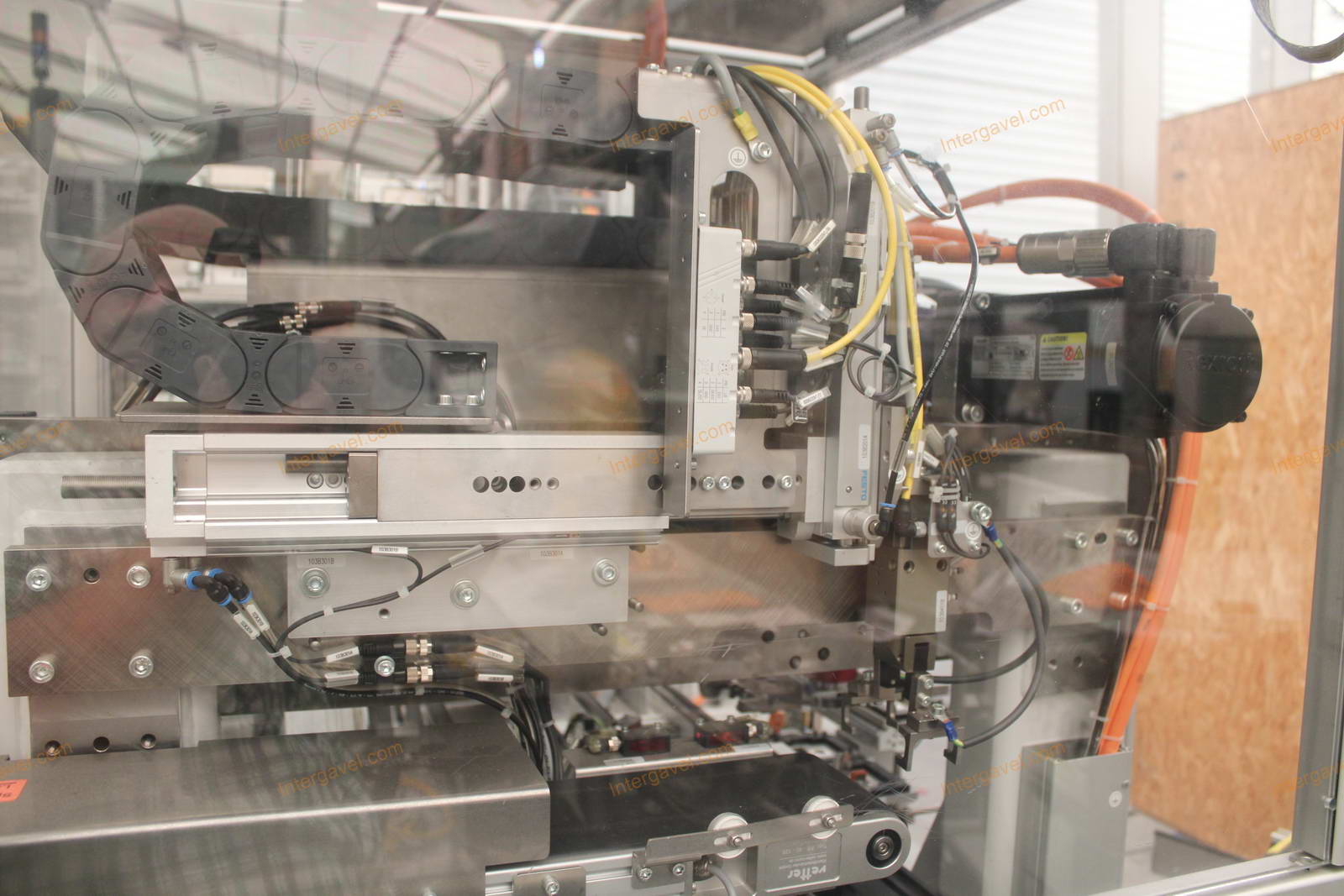 Bontott szerelő munkahely 12