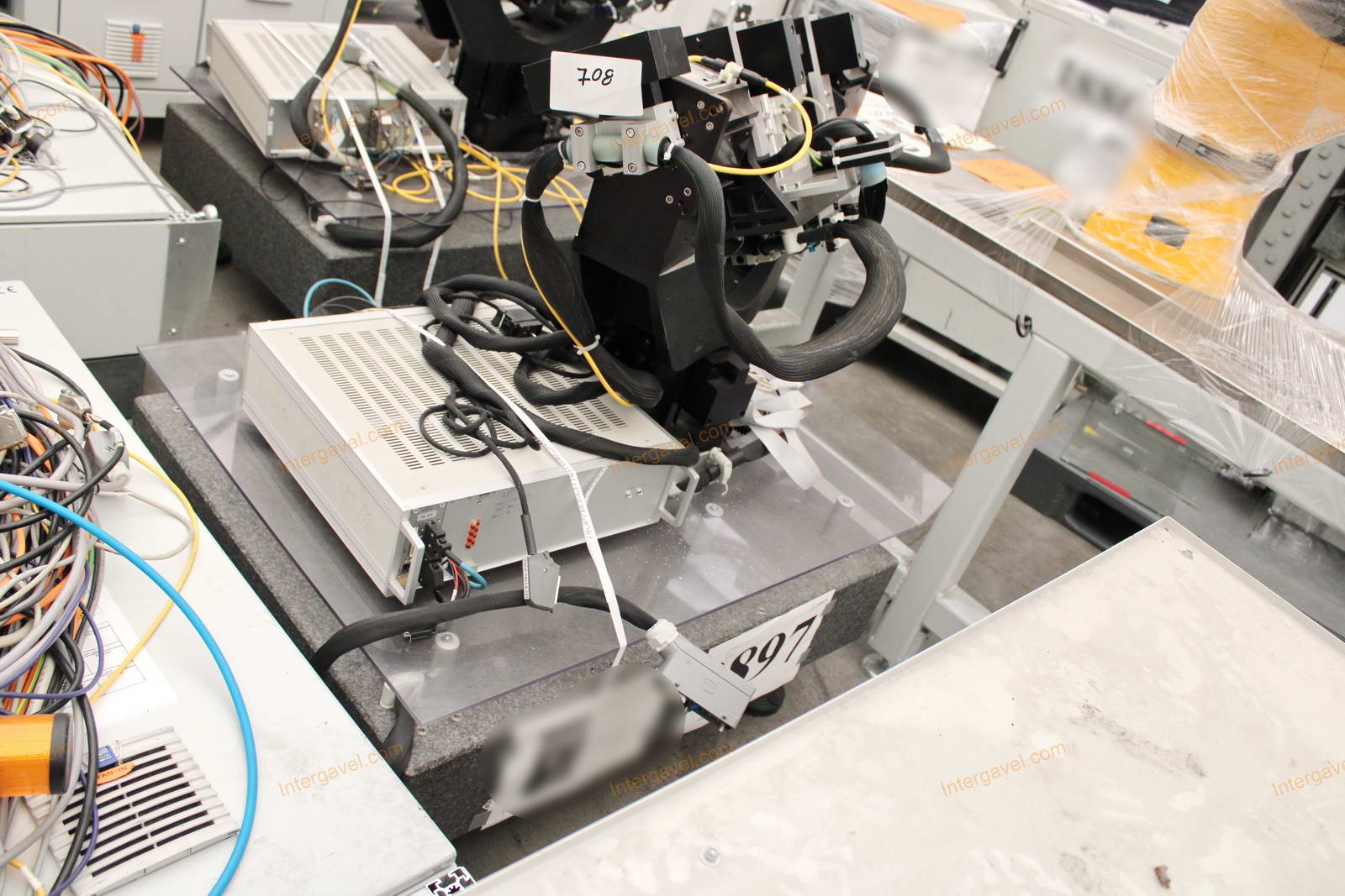 Bontott  alkatrészek 6