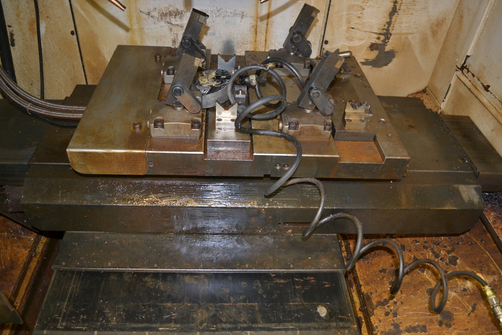 Megmunkáló központ 5