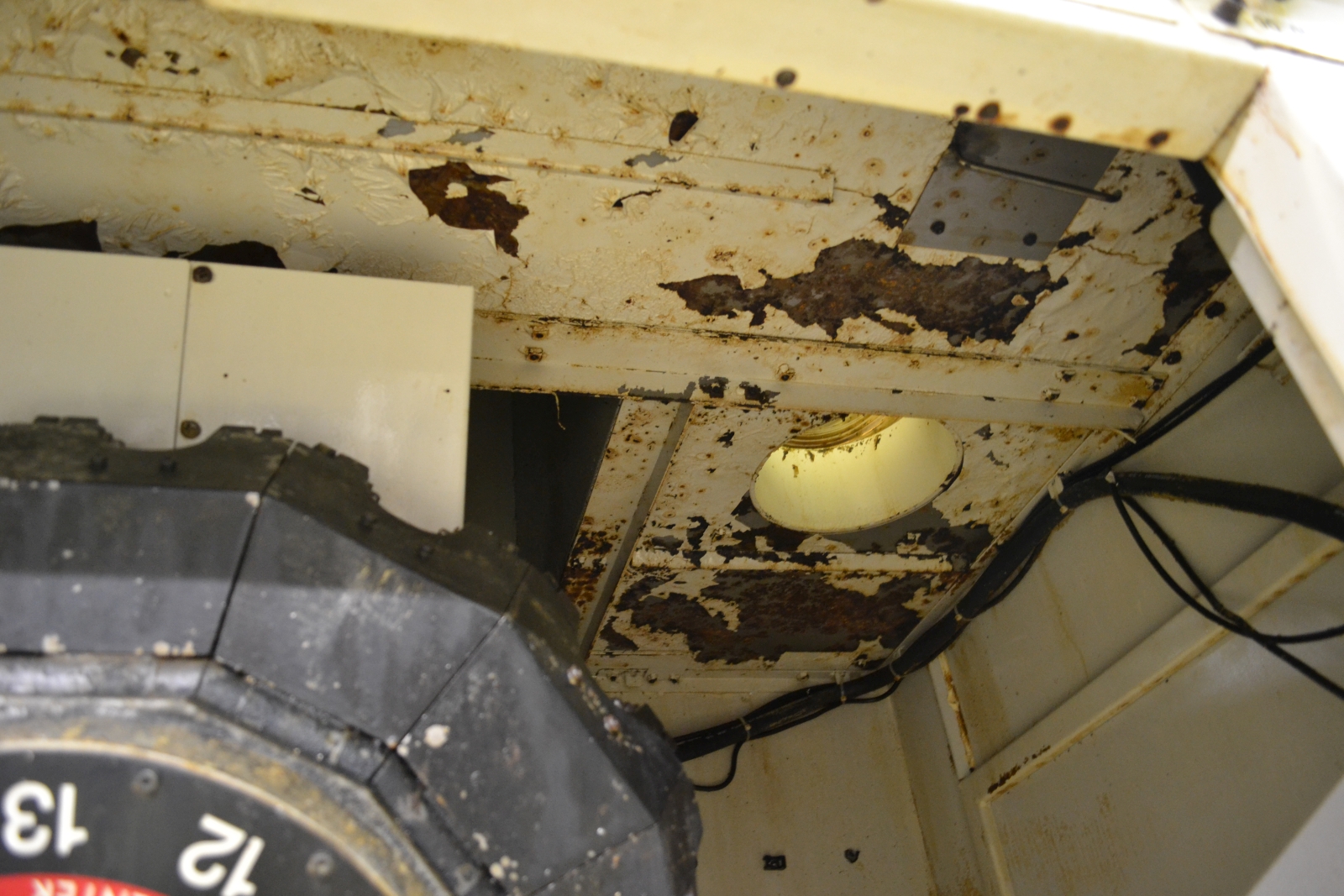 Megmunkáló központ 17