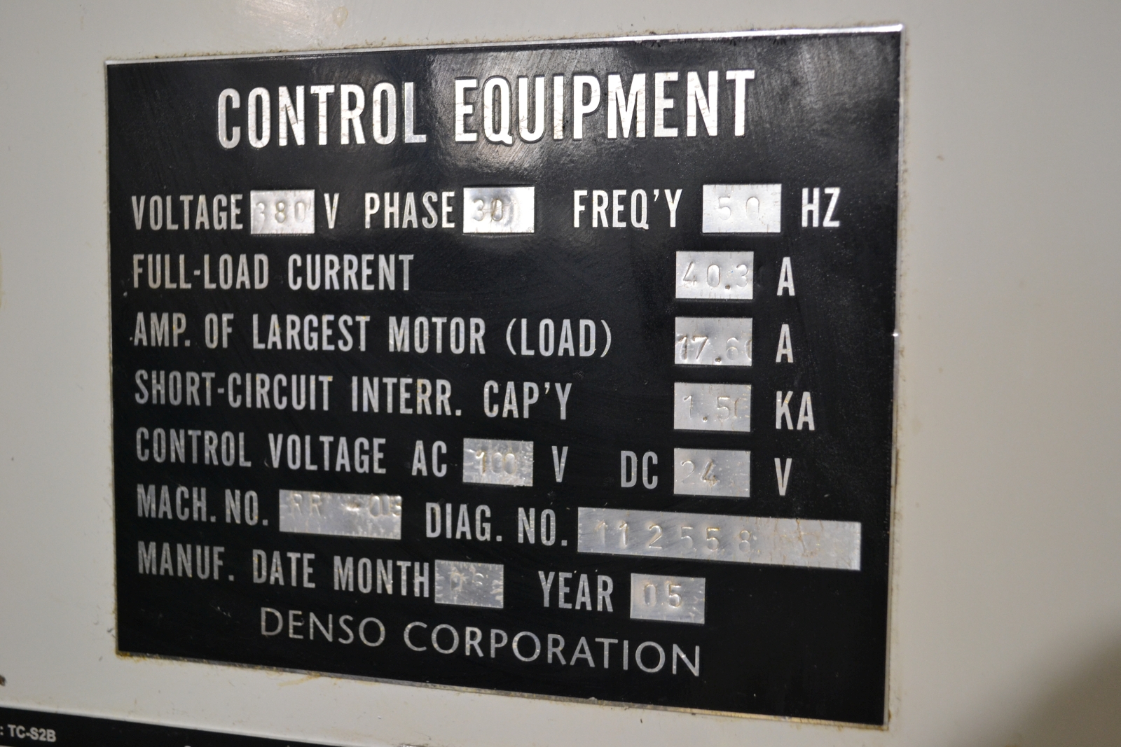 Megmunkáló központ 24