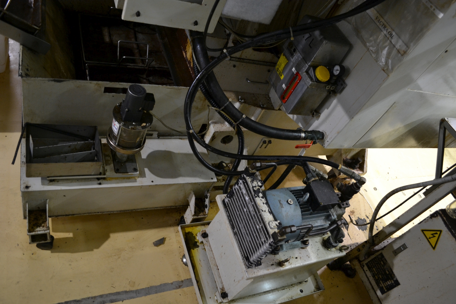 Megmunkáló központ 26