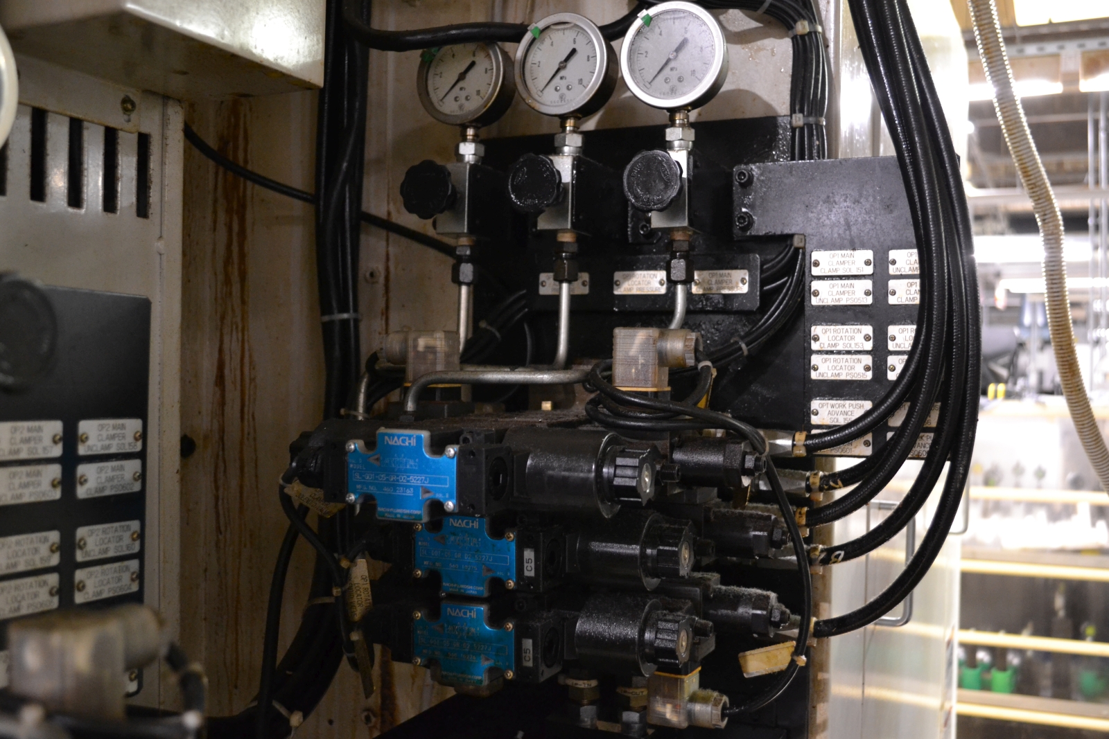 Megmunkáló központ 28