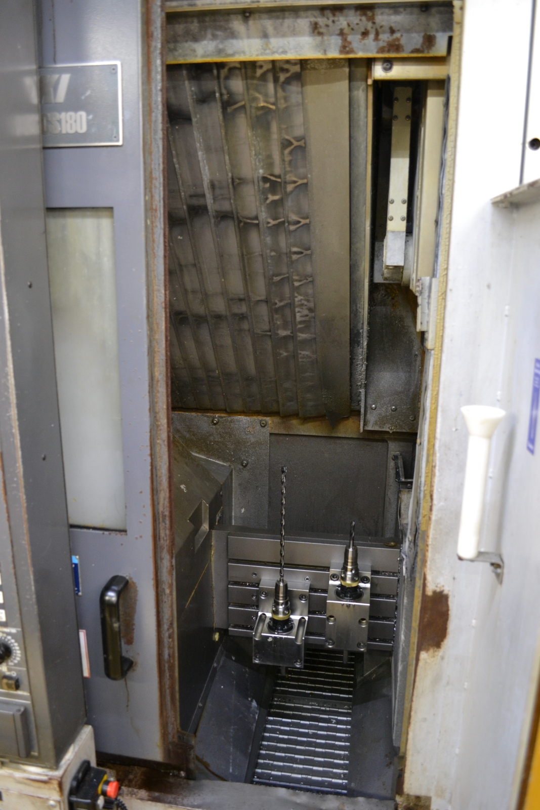 Megmunkáló központ 4