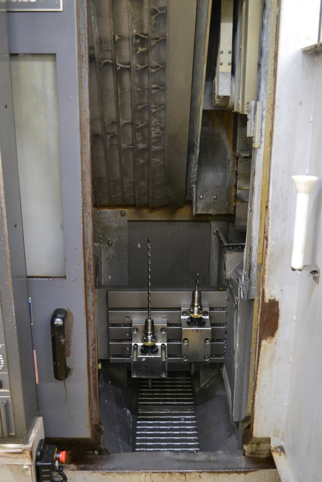 Megmunkáló központ 7