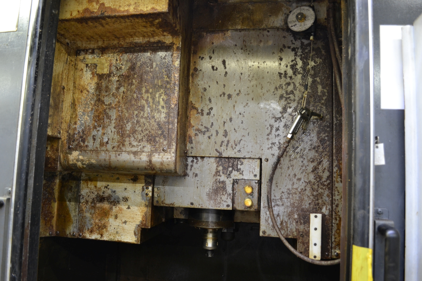 Megmunkáló központ 3