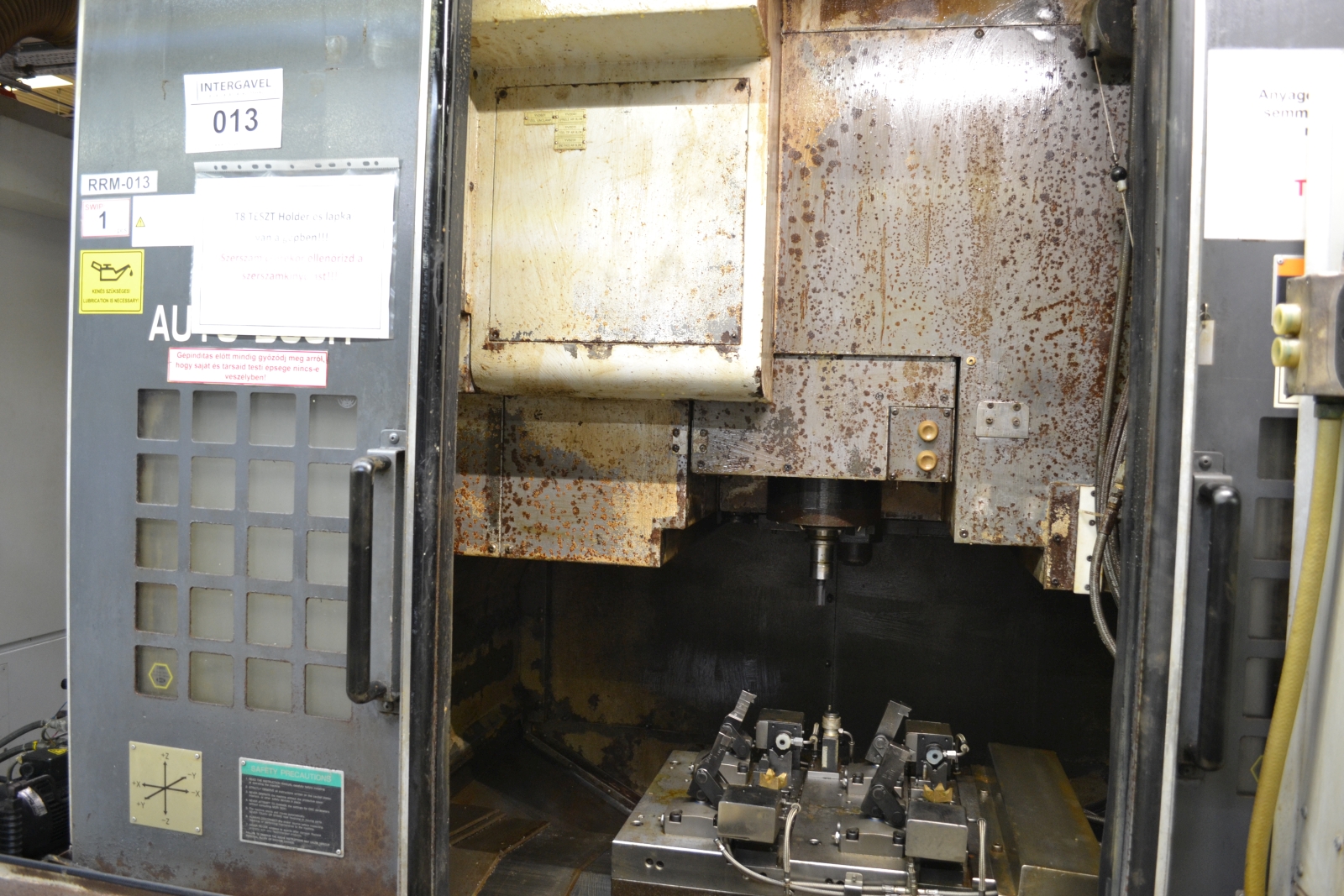 Megmunkáló központ 3