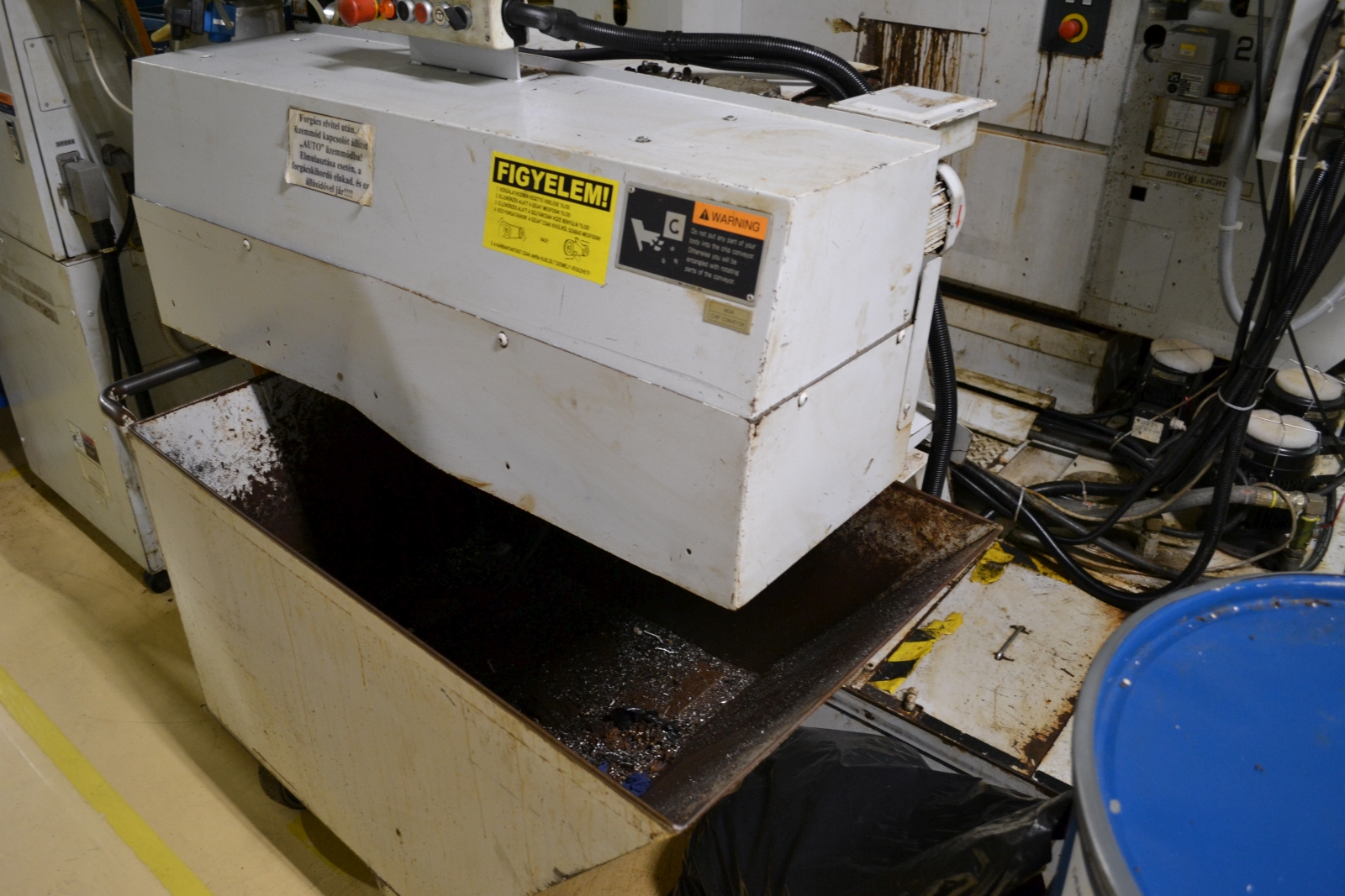 Megmunkáló központ 13