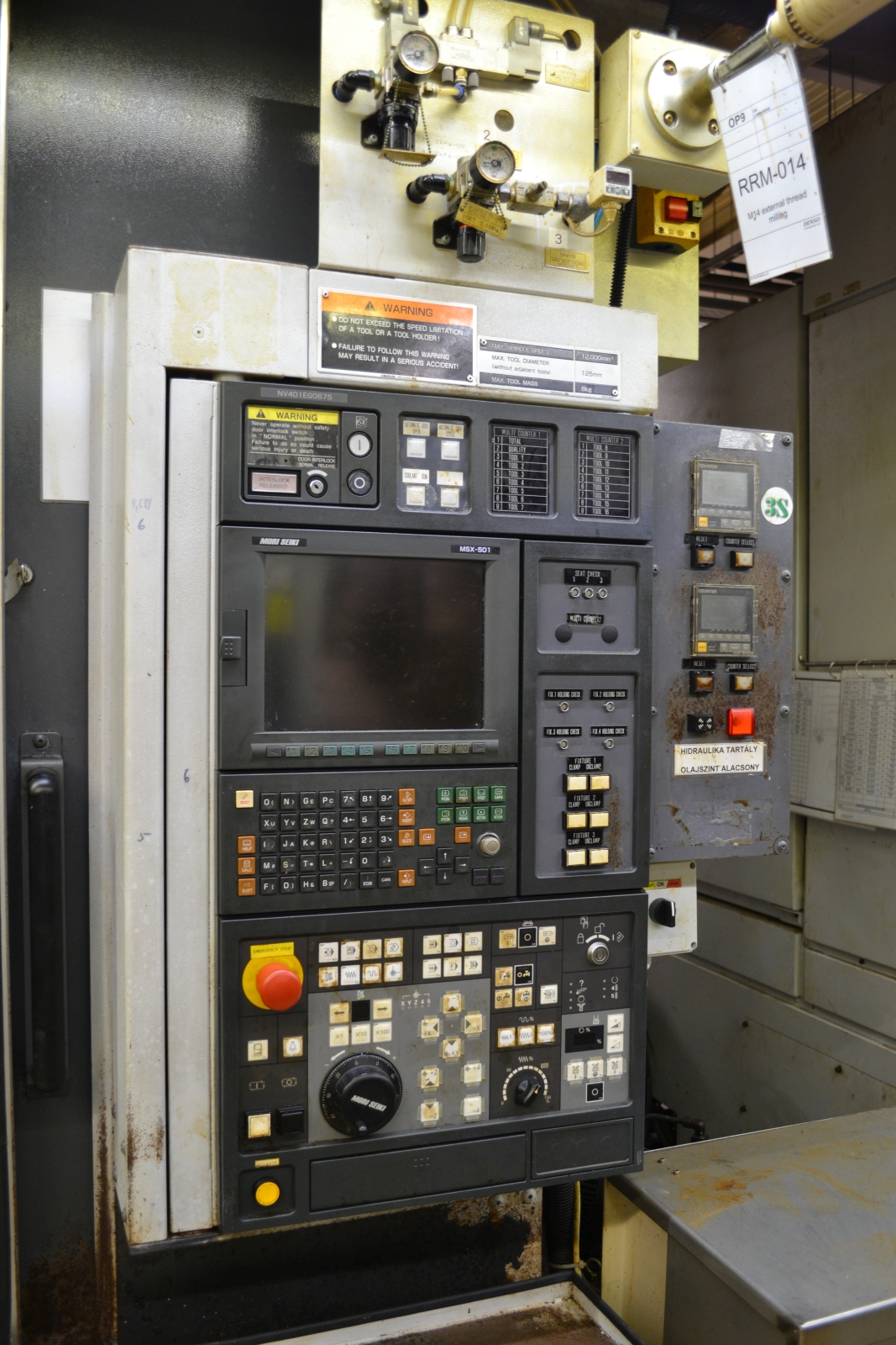 Megmunkáló központ 8