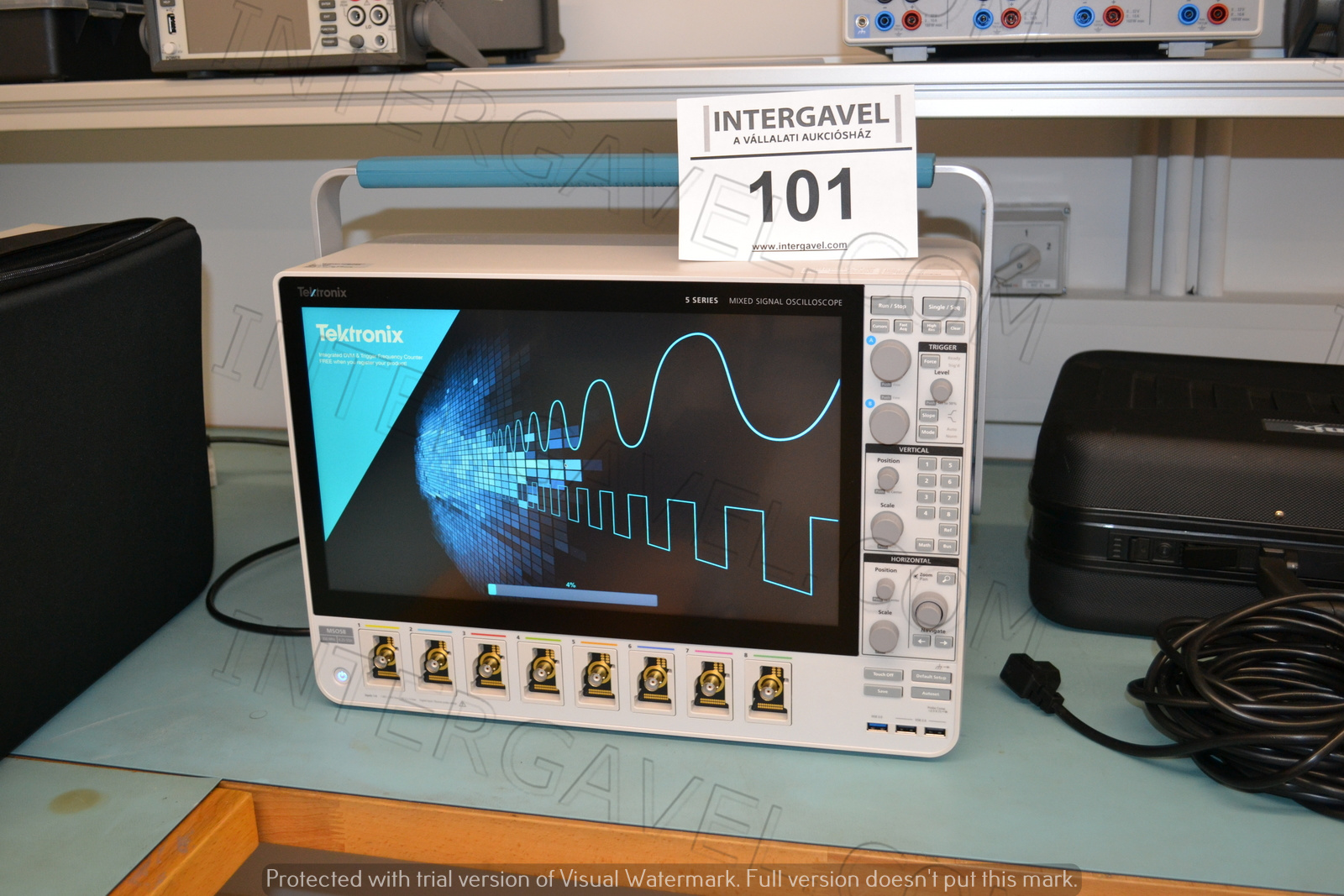 Tektronix oszcilloszkóp