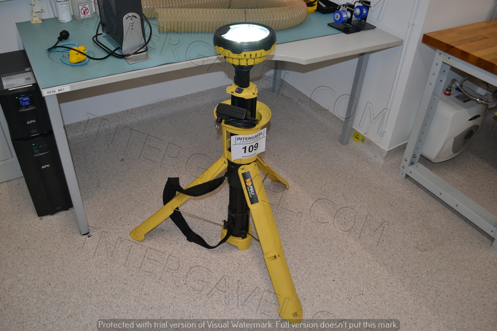 Peli térvilágító lámpa 1