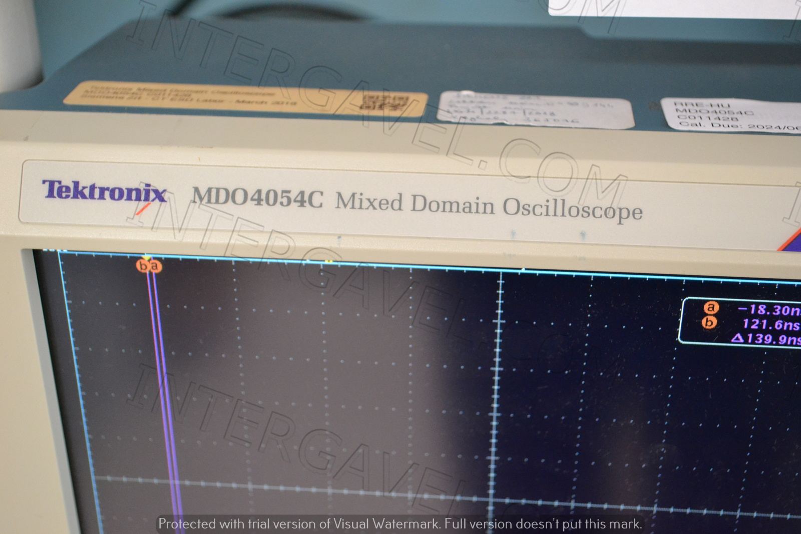 Tektronix mixed domain oszcilloszkóp 4
