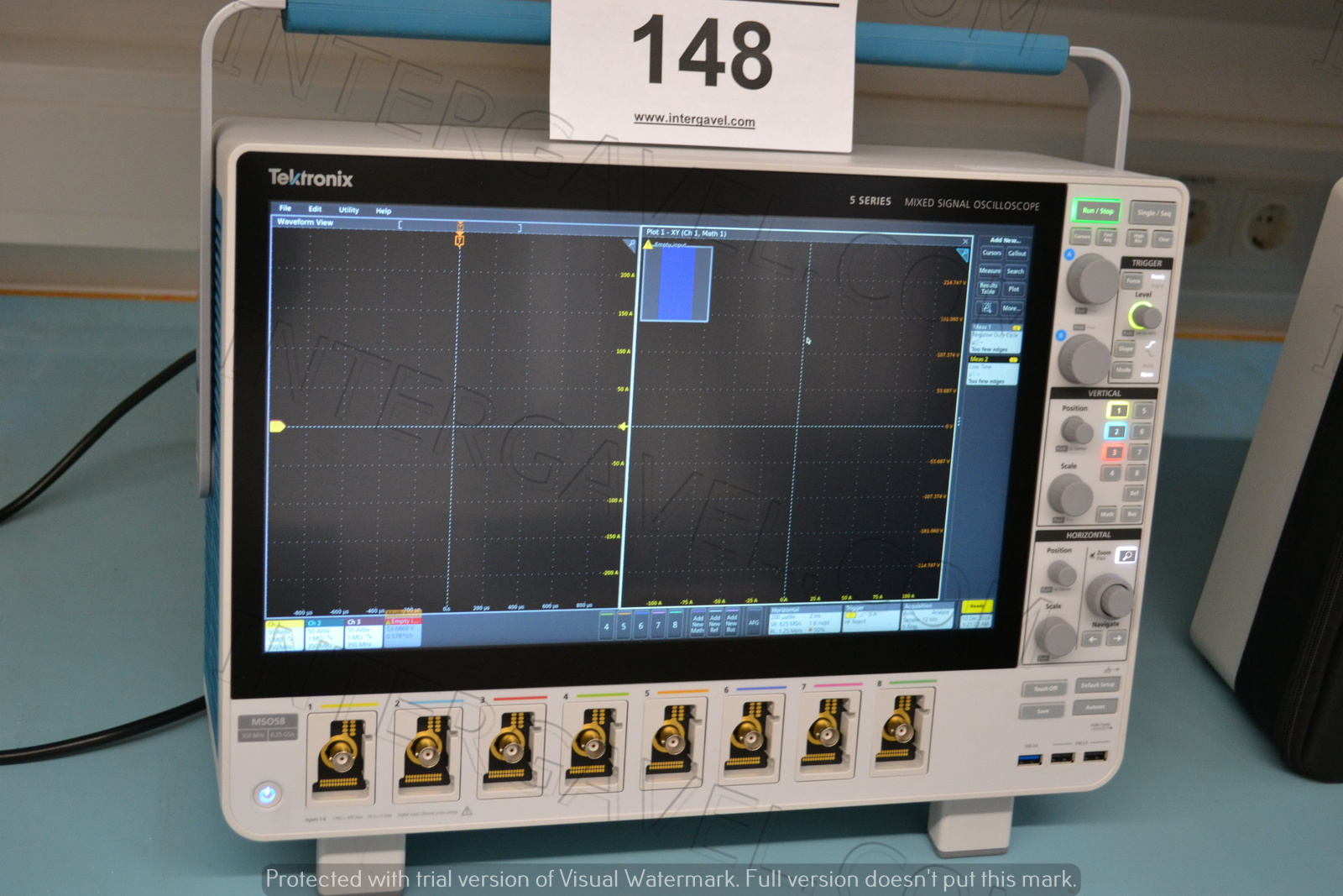 Tektronix oszcilloszkóp 4