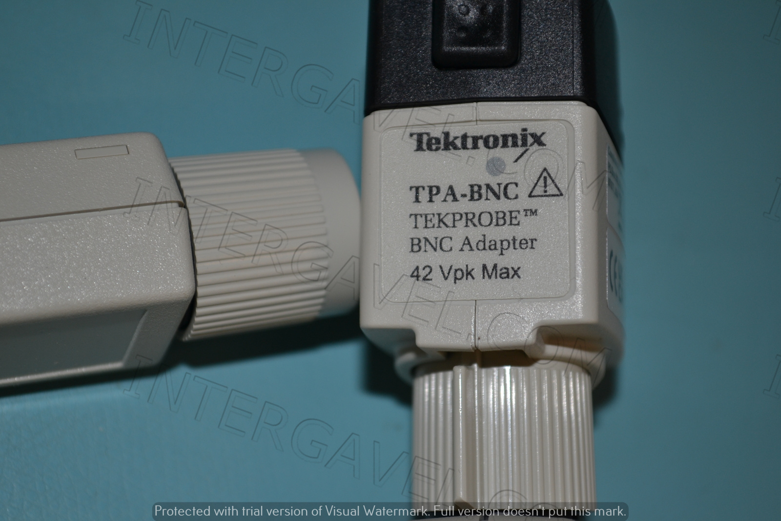Tektronix adapter 9
