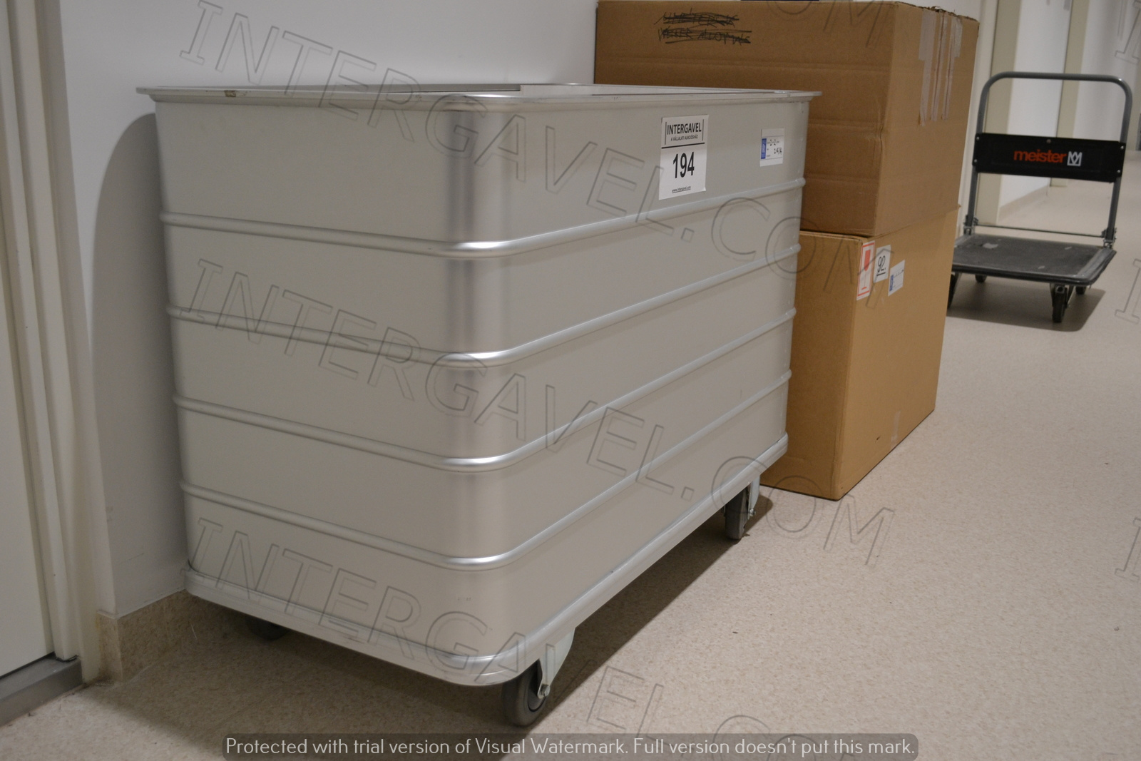 Alumínium tárolókocsi 2