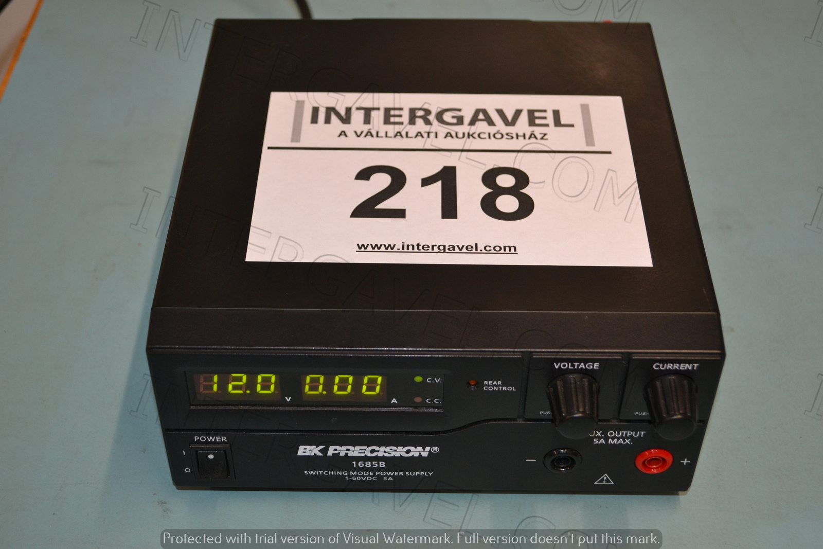 BK Precision tápegység