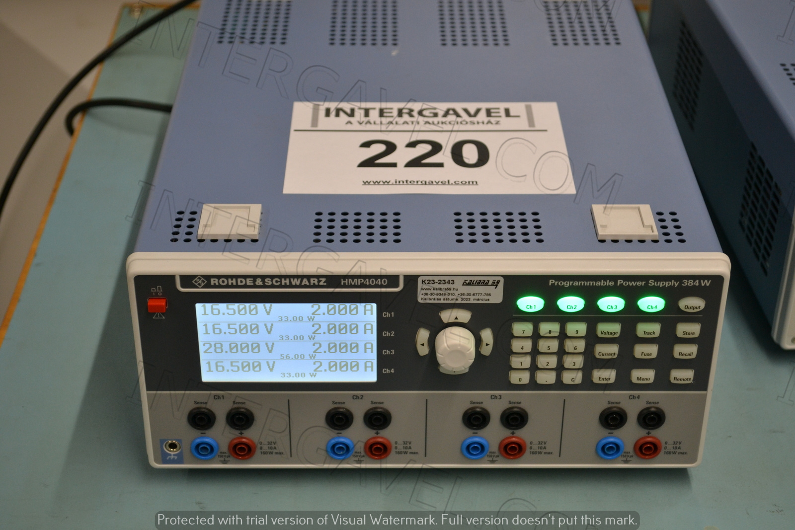 Rohde & Schwarz programozható tápegység