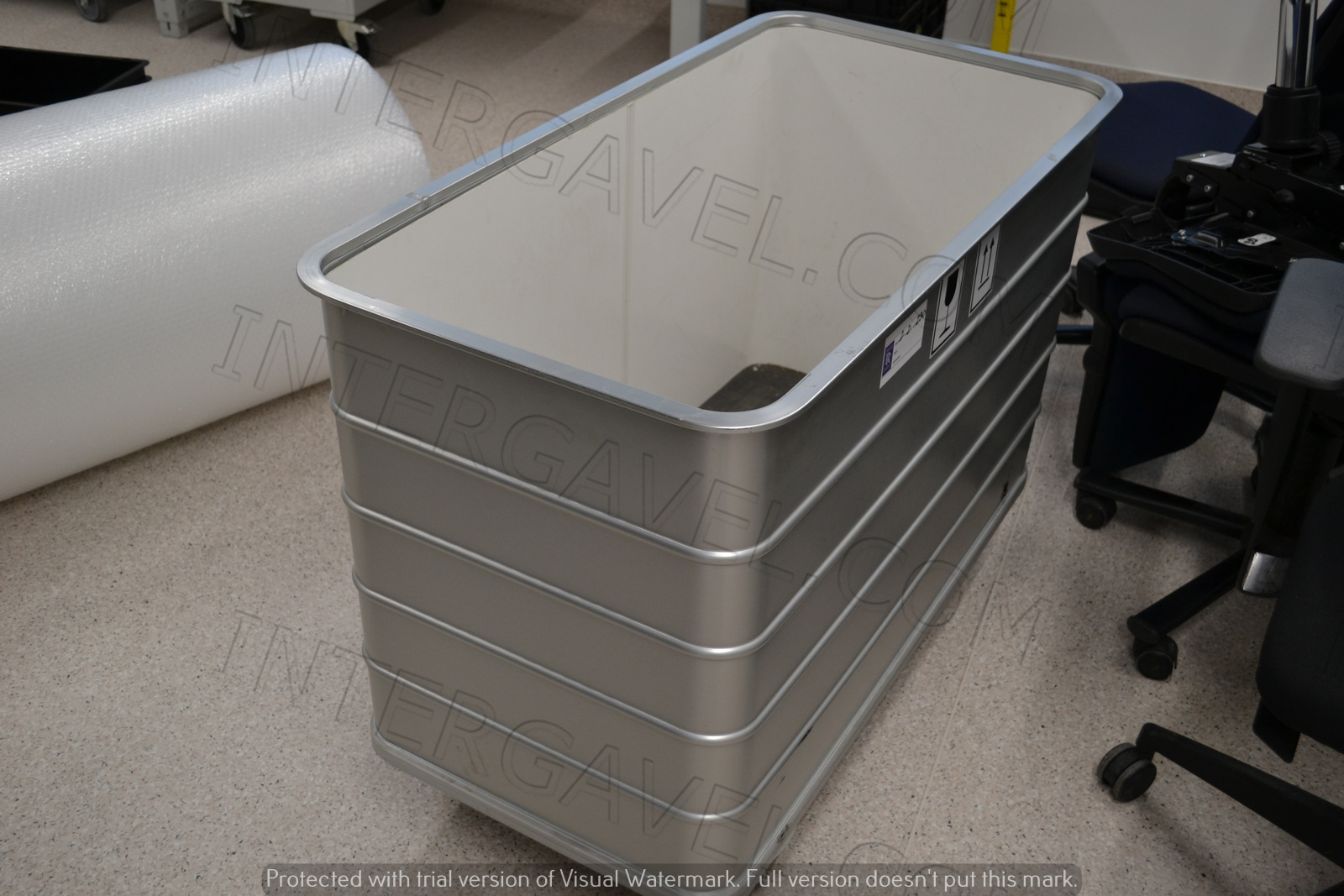 Alumínium tárolókocsi 2