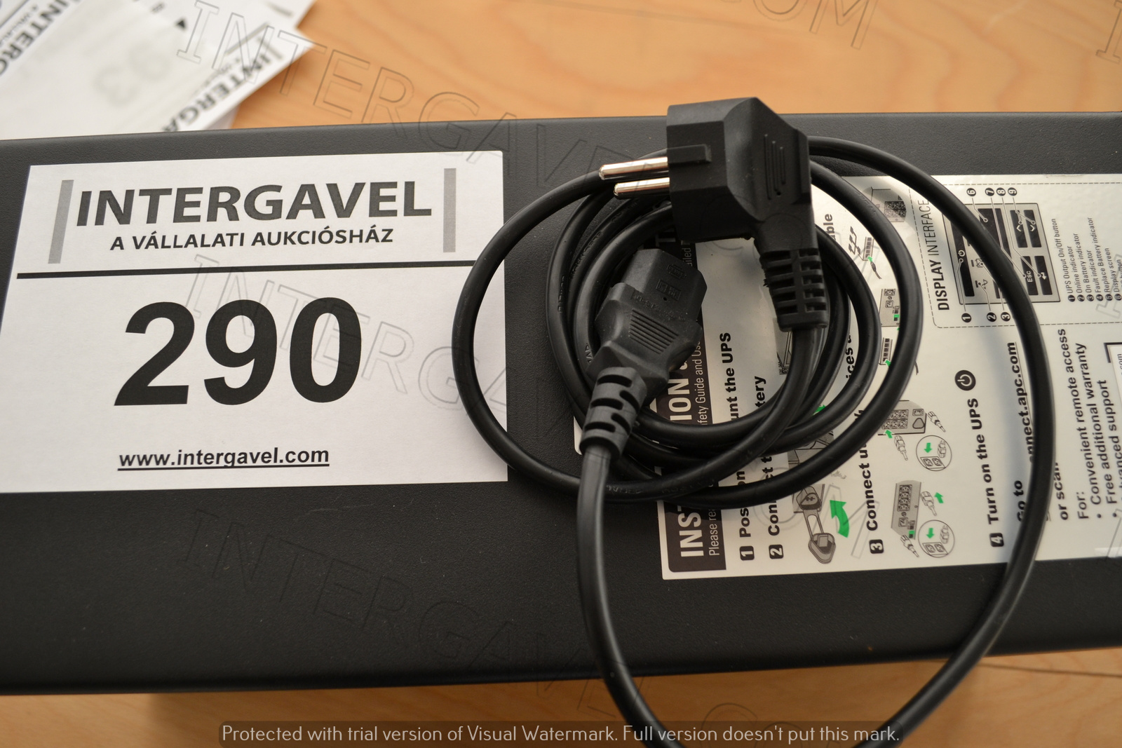 APC szünetmentes tápegység 5