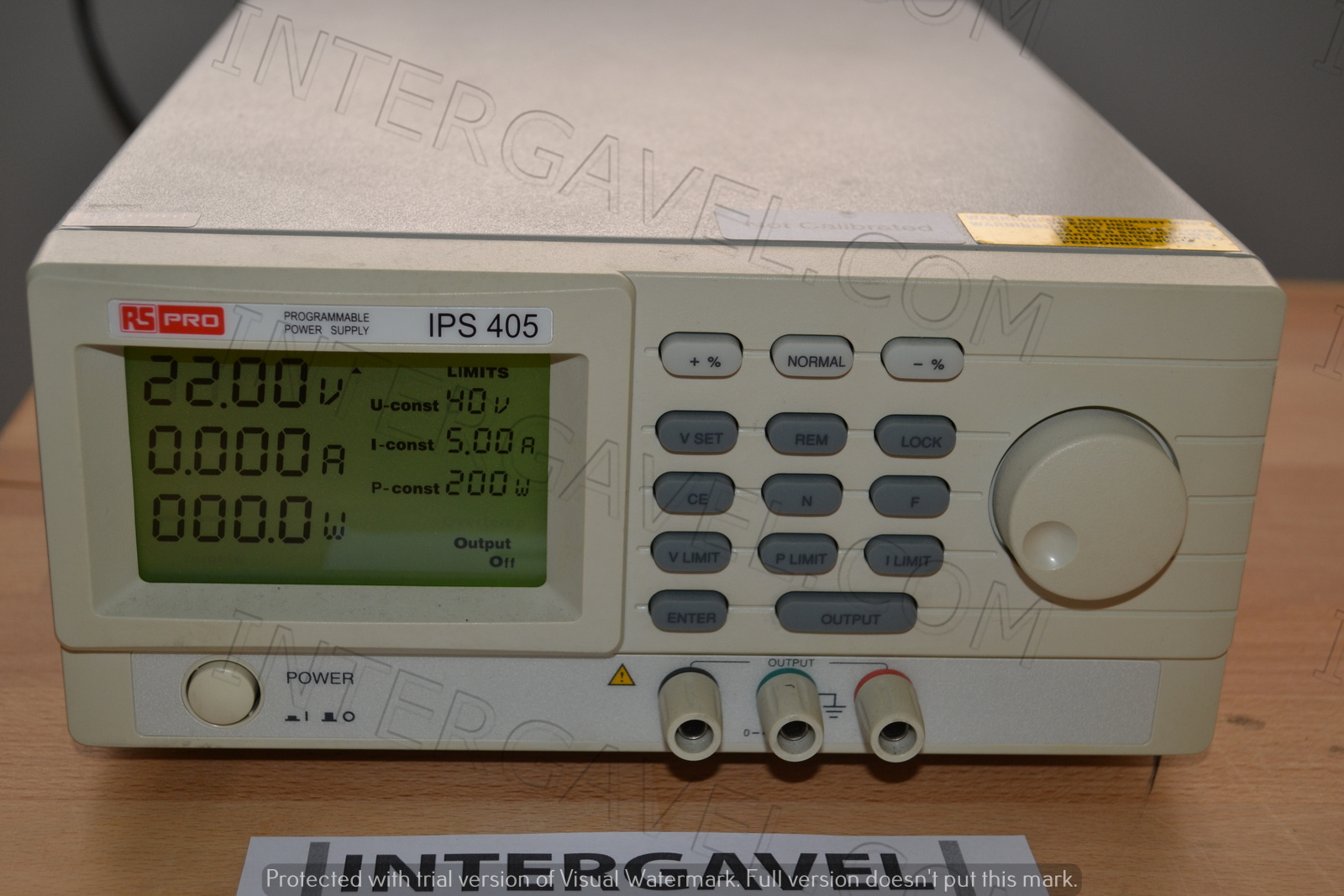 RS PRO programozható tápegység  2