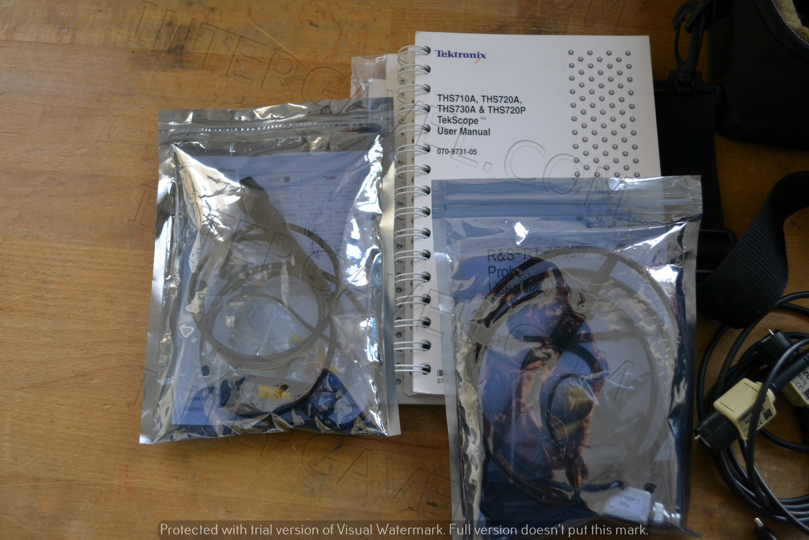 Tektronix hordozható oszcilloszkóp 3